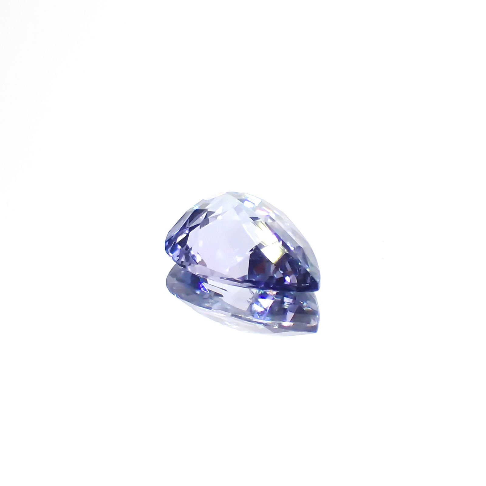 バイカラータンザナイト(宝石名タンザナイト/ゾイサイト)タンザニア産 1.08ct 識別済[231224645]8.4x6.3mm前後