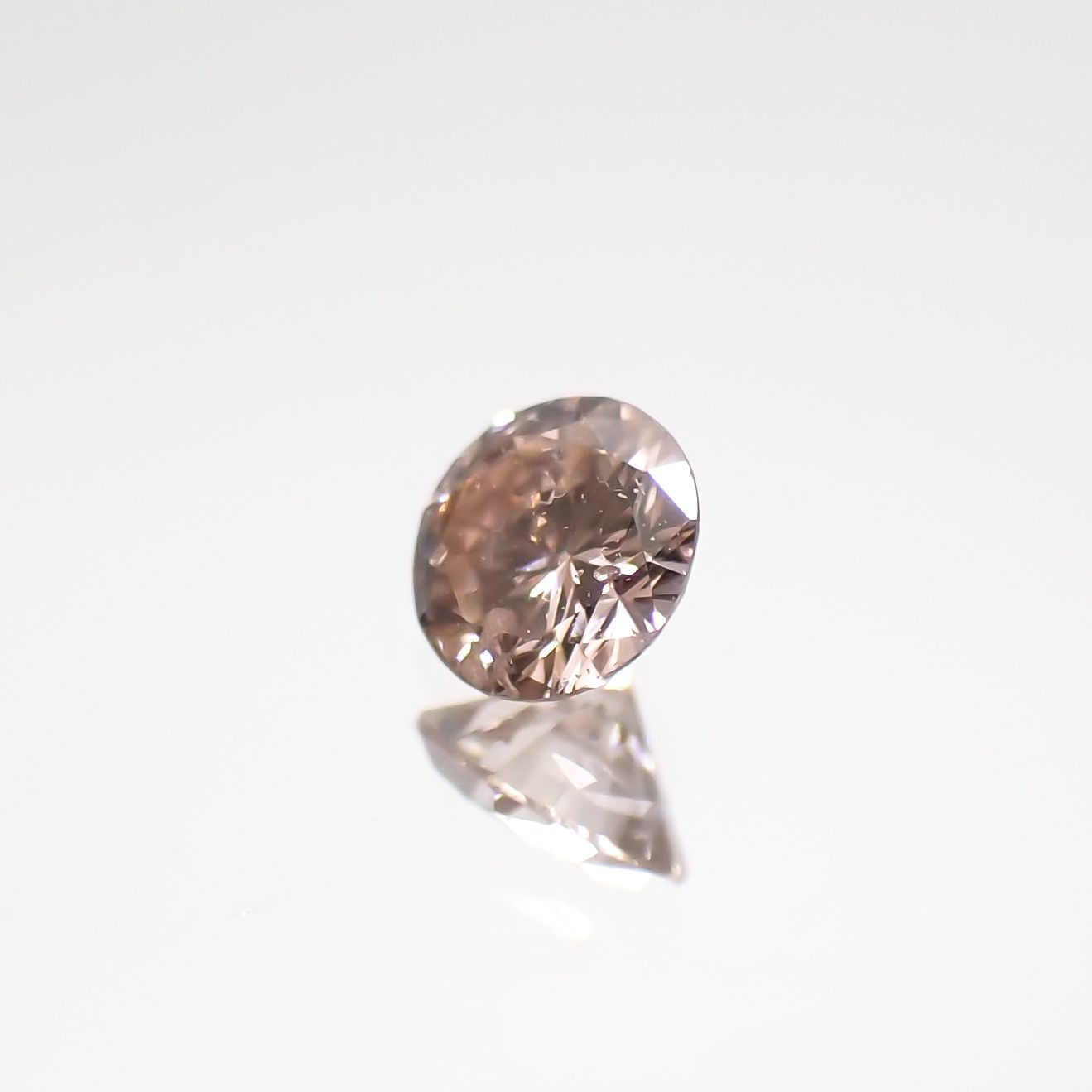 ピンクダイヤモンド(宝石名ダイヤモンド) SI-2 / LIGHT BROWN PINK 0.077ct ソ付(CGL)[210711796]2.7×2.8mm前後