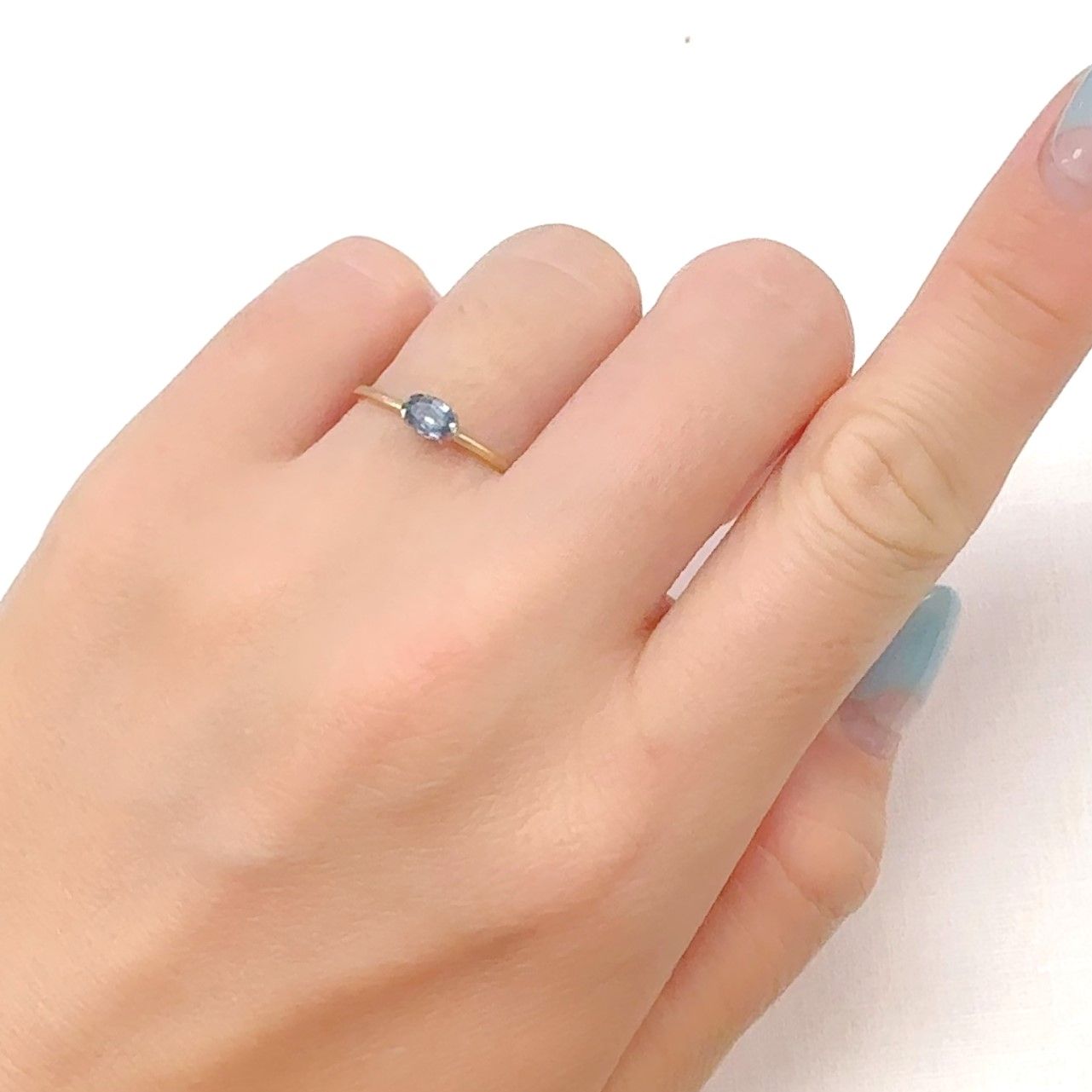 モンタナサファイア アメリカ・モンタナ州産 0.40ct[240928858]5.3x3.4mm前後