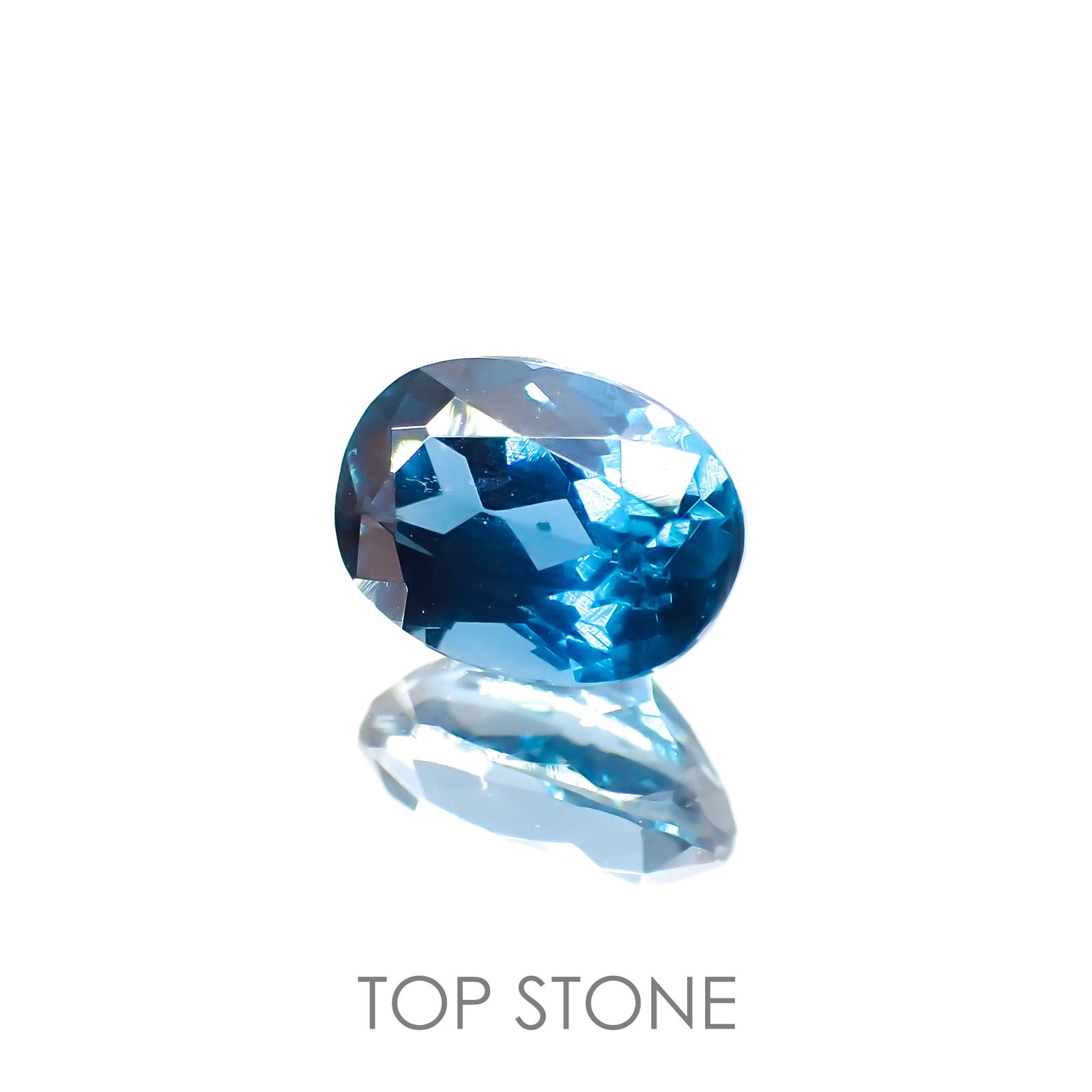 オーシャンブルーカイヤナイト(宝石名カイヤナイト) ネパール産 1.16ct 識別済[210711428]7.2×5.2mm前後