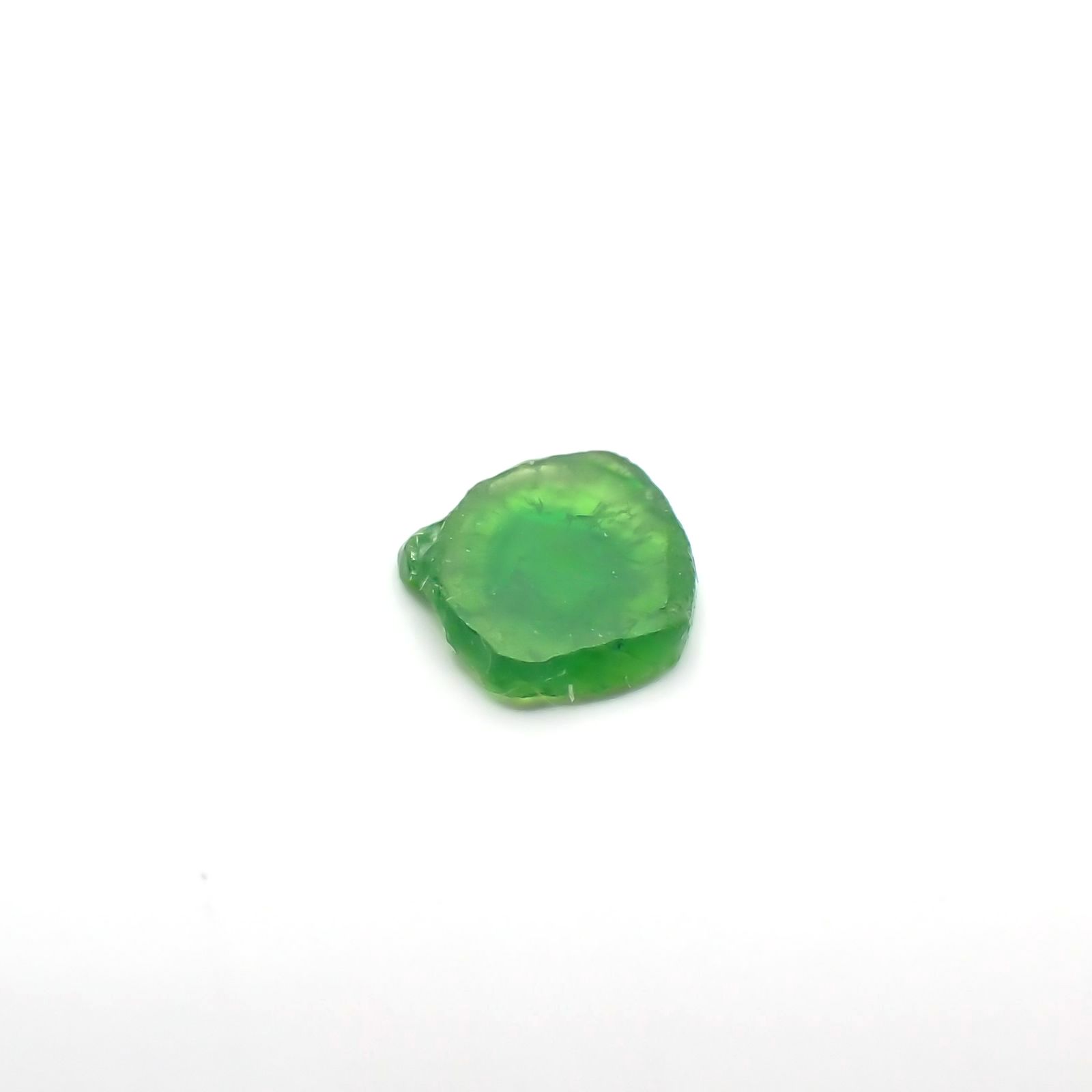 デマントイドガーネット 原石スライス(宝石名デマントイド・ガーネット) 0.20ct 識別済[210611214]3.9×3.9mm前後