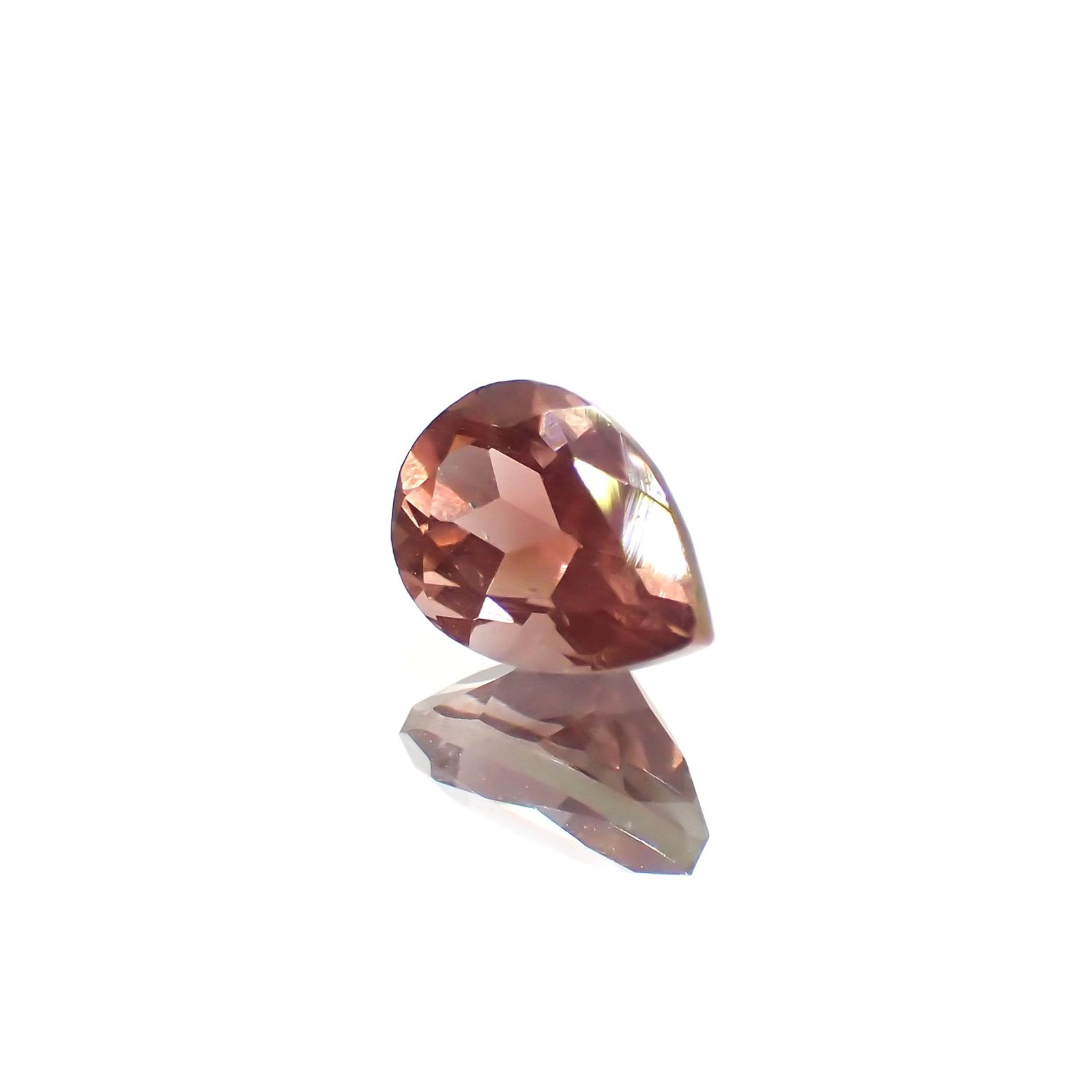オレゴンサンストーン(宝石名ラブラドライト)アメリカ・オレゴン州産 識別済 0.72ct / 7x5mm前後 [231023903]