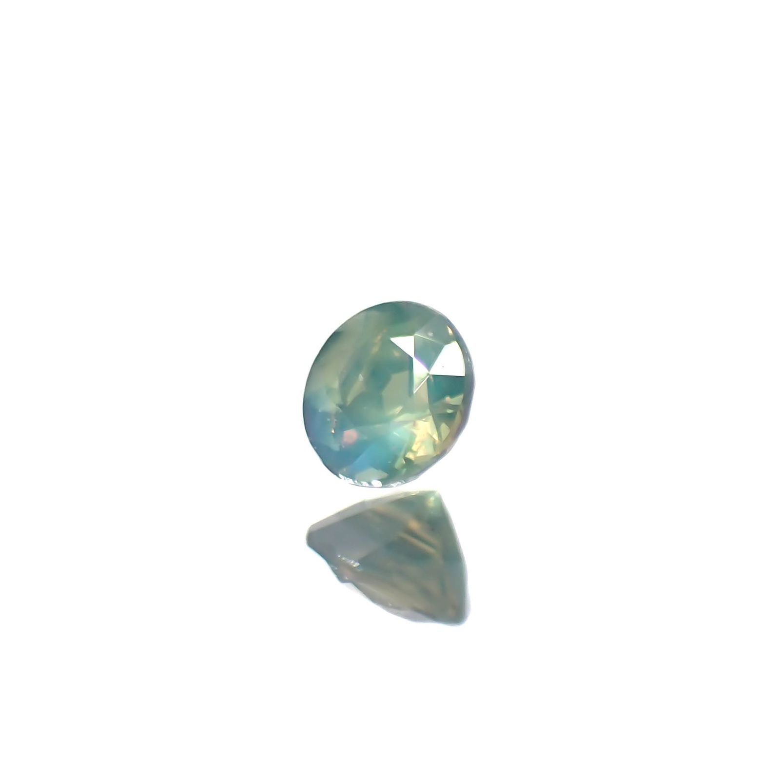 アレキサンドライト ブラジル産/EmeraldMains社製 0.070ct[240527625]2.5x2.5mm前後