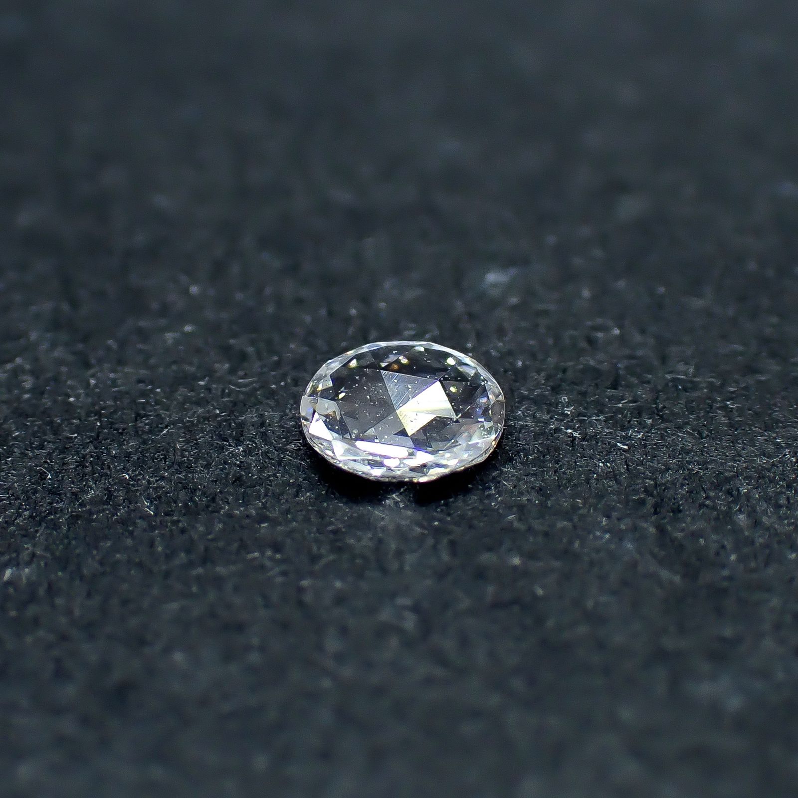 ◇ローズカット◇ダイヤモンド SI-VS | D-G 南アフリカ産 0.053ct / 3x3mm前後 [260932909]