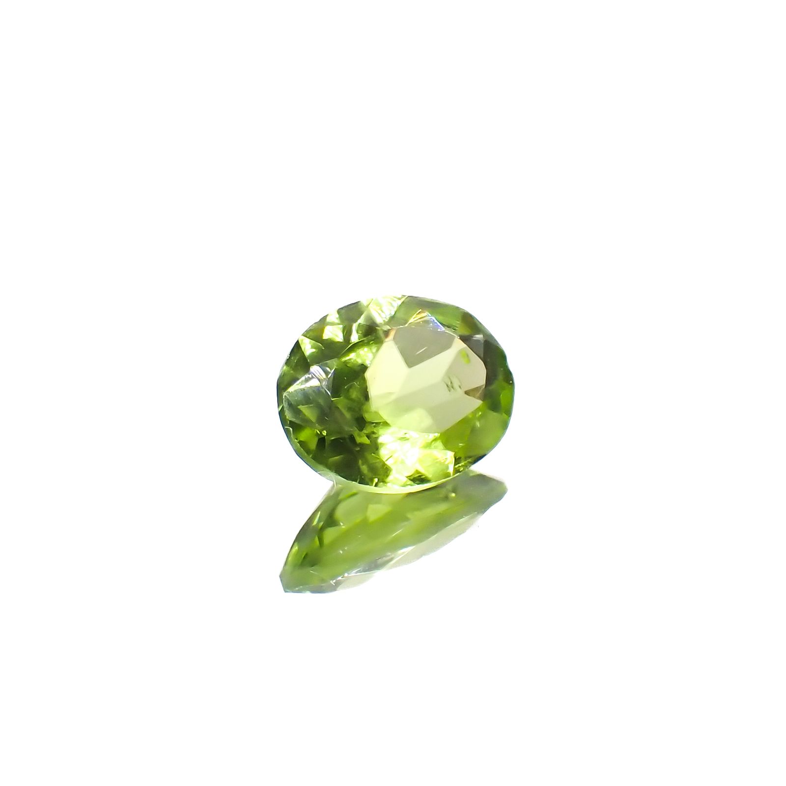 リリーパッドペリドット アメリカ・アリゾナ州産 1.25ct[231224600]7.9x6.1mm前後