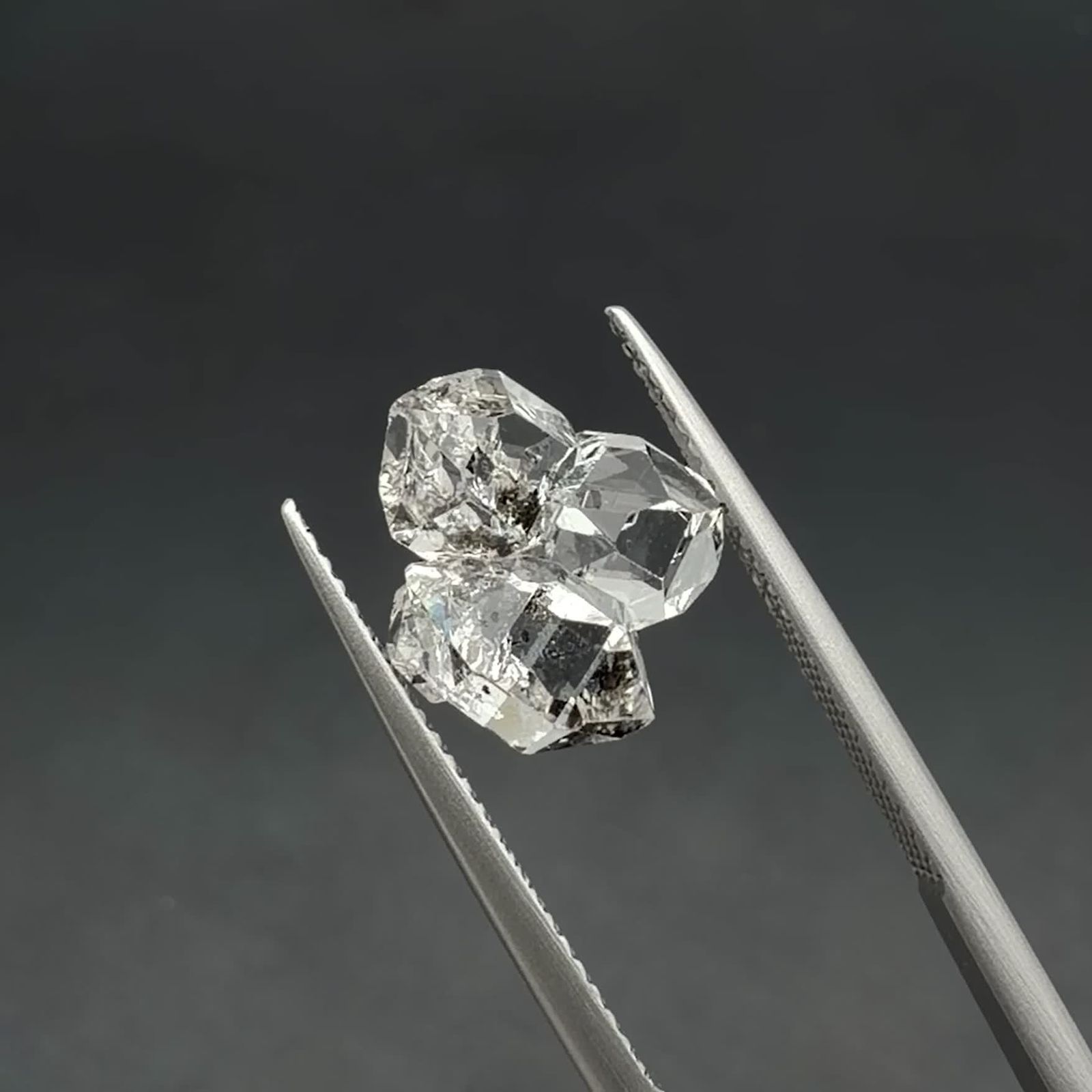 ハーキマーダイヤモンド 原石 アメリカ・ニューヨーク州産 4.87ct