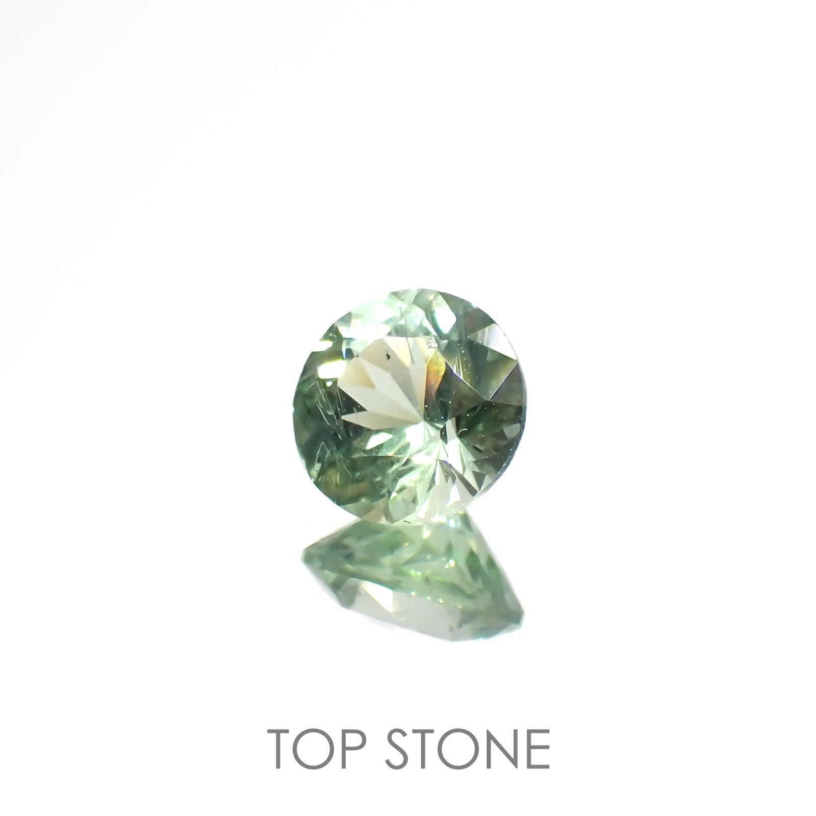 バナジウムコーネルピン(宝石名コーネルピン)タンザニア・タンガ州産 0.47ct 識別済[220716761]5x5mm前後