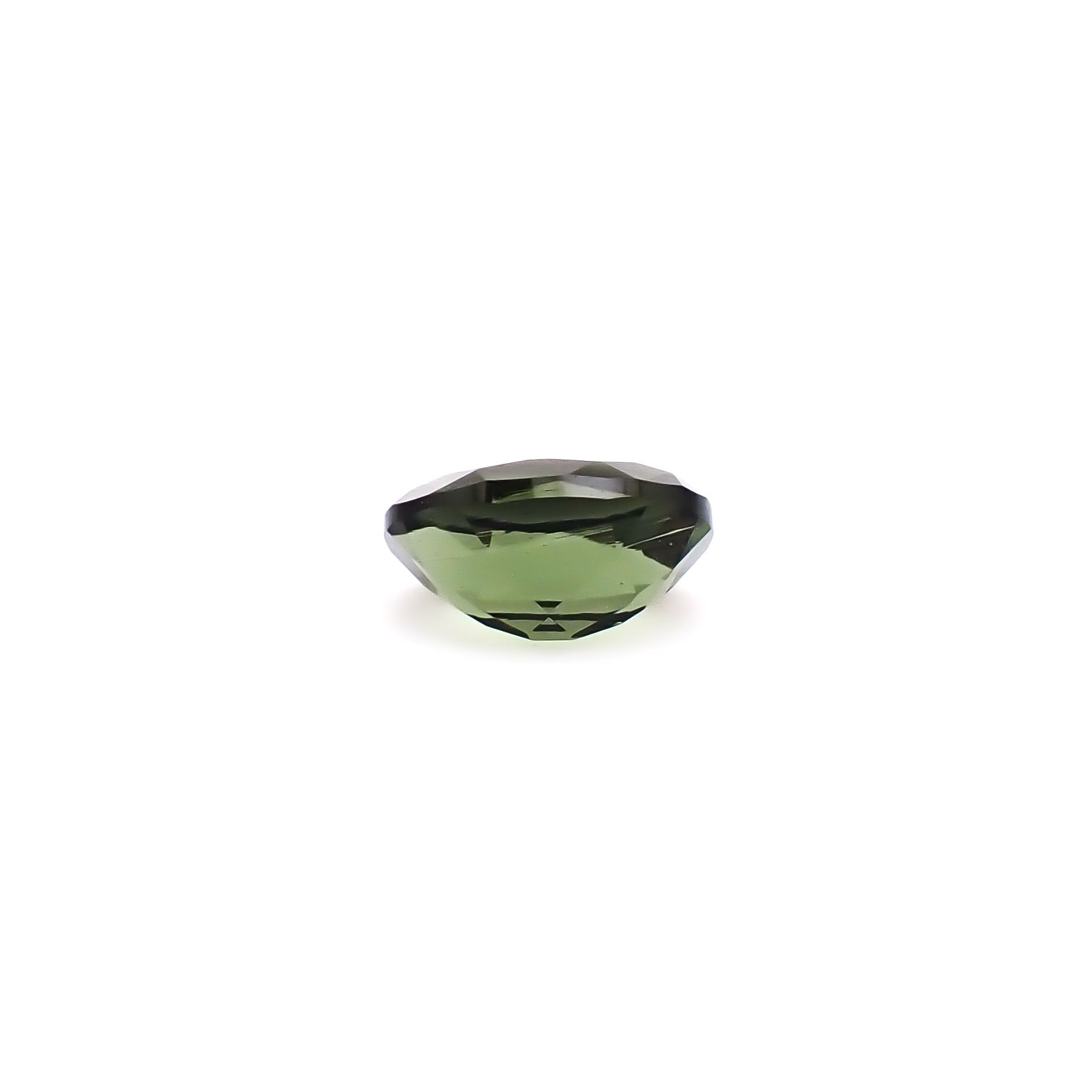 モルダバイト 発見地：旧チェコスロバキア 1.07ct / 8.1x5.9mm前後 [260832691]