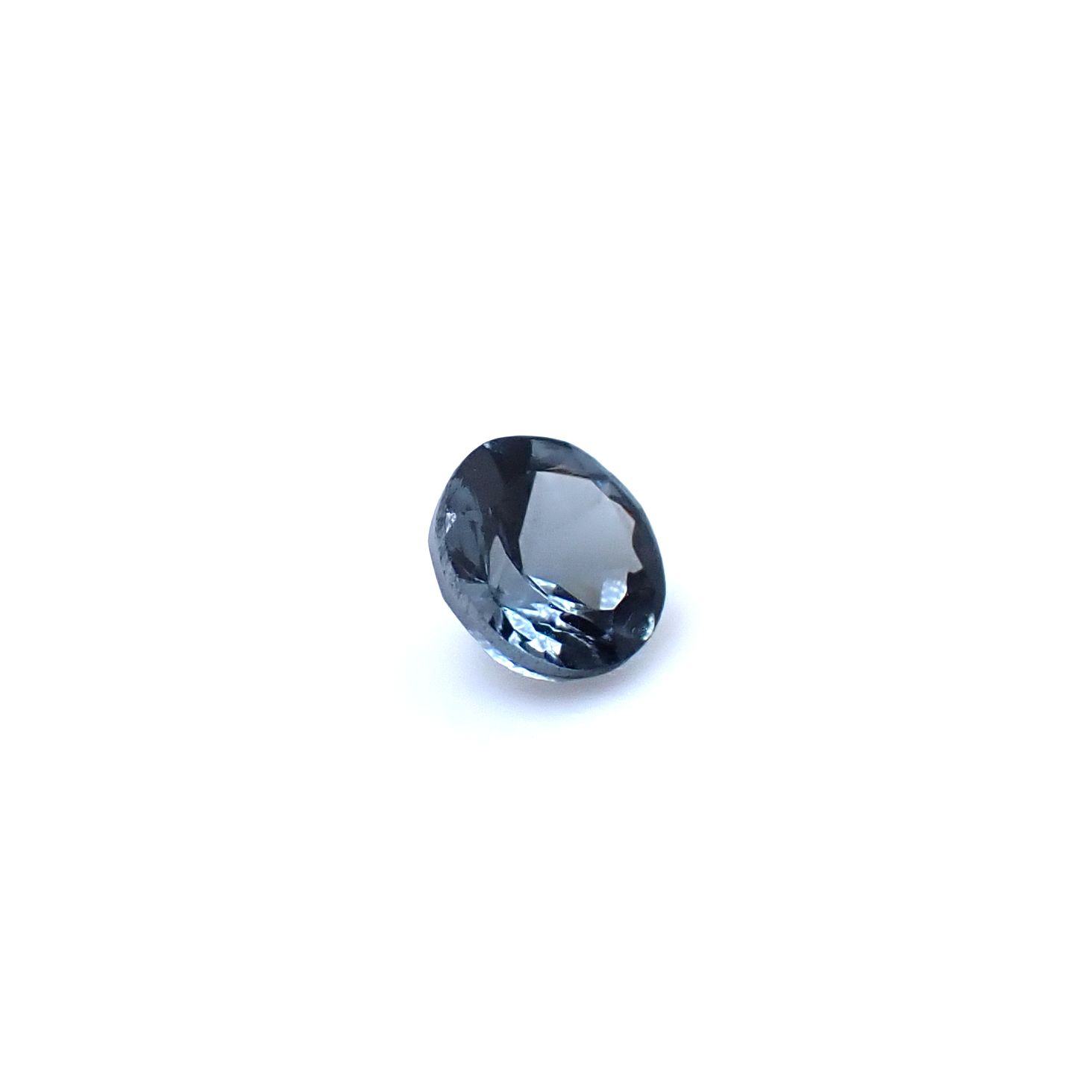 ブルーイッシュグレースピネル タンザニア産 0.21ct / 3.5x3.5mm前後 [260632524]