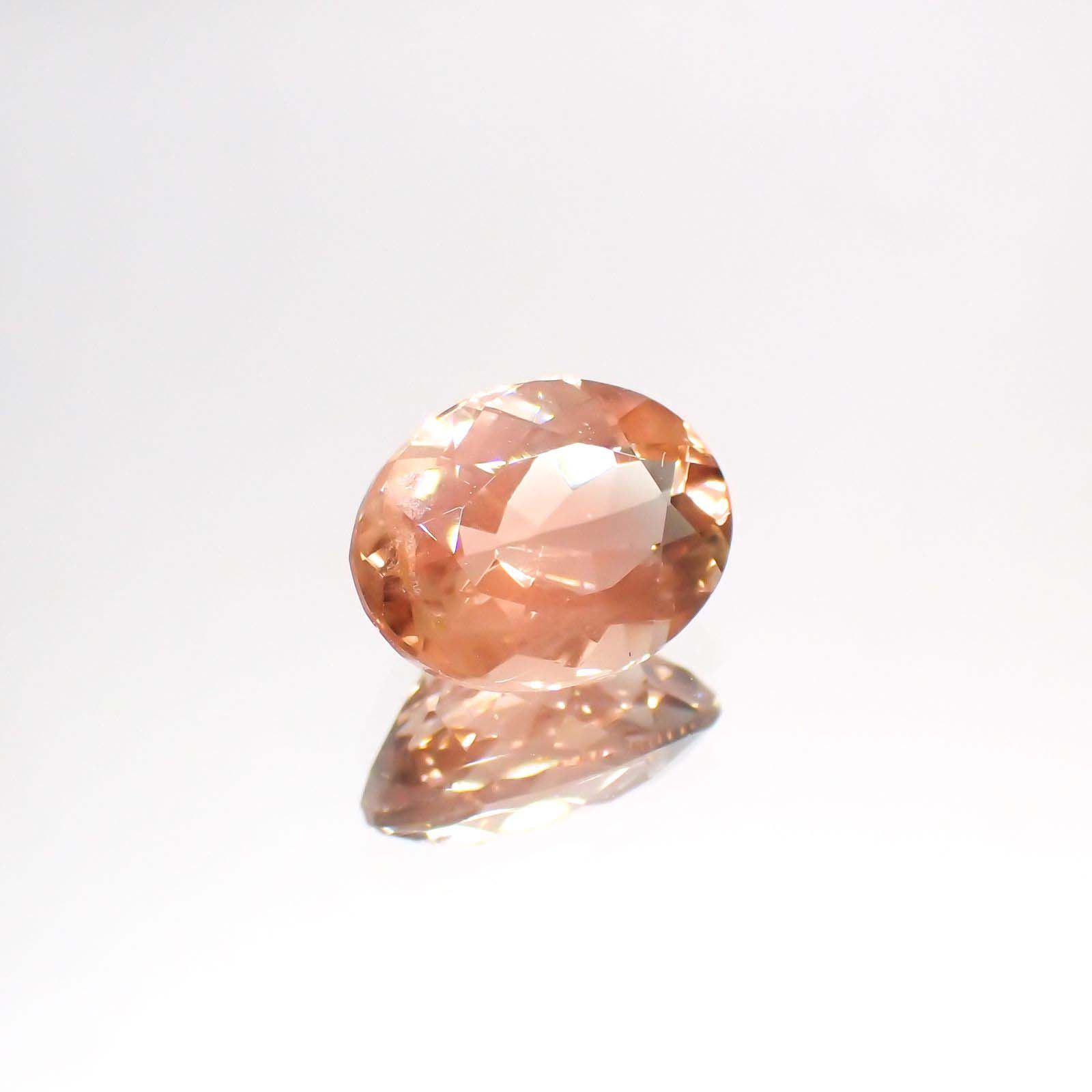 オレゴンサンストーン(宝石名ラブラドライト)アメリカ・オレゴン州産 1.88ct 識別済[230722703]9.3x7.1mm前後