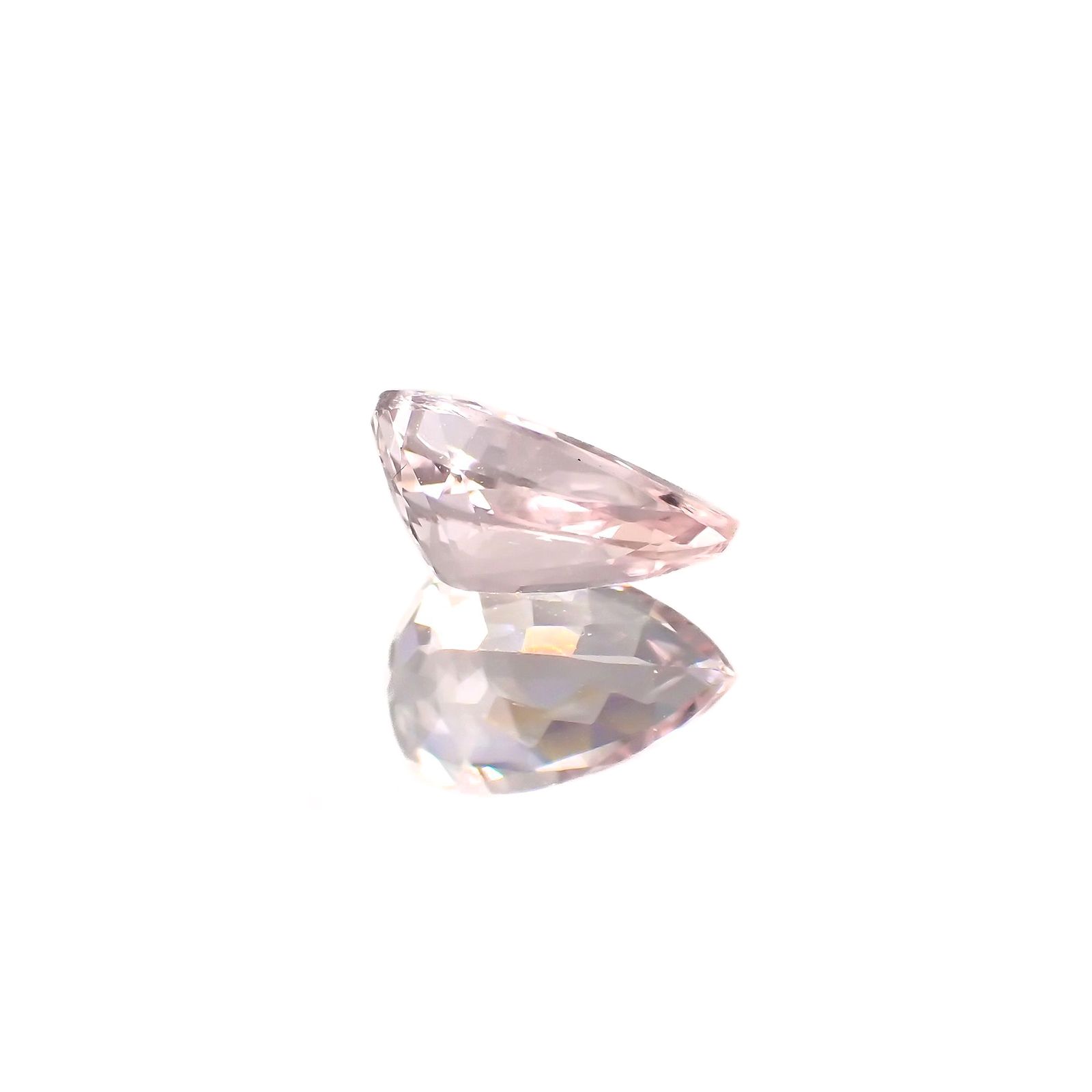 モルガナイト(宝石名モルガナイト)ナイジェリア産 1.06ct 識別済[220717067]9.1x6.1mm前後