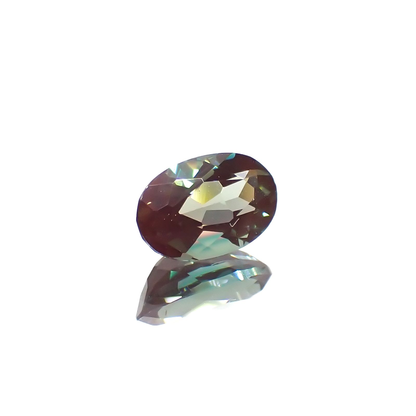 カラーチェンジアンデシン モンゴル産 0.40ct[230421470]5.8x3.8mm前後