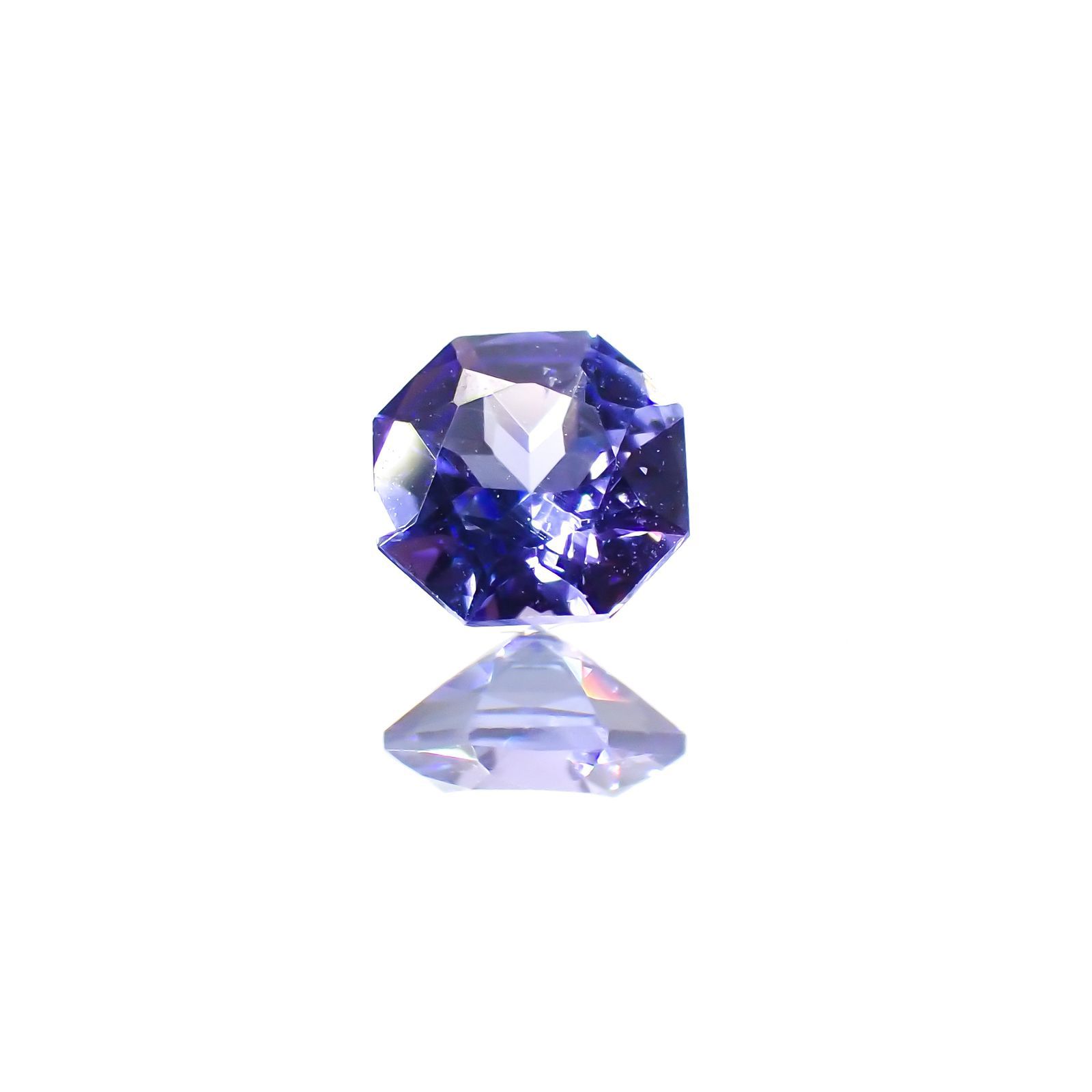 ◇オクタゴンカット◇タンザナイト(宝石名タンザナイト)タンザニア産 0.27ct 識別済[220113847]4.1x4mm前後