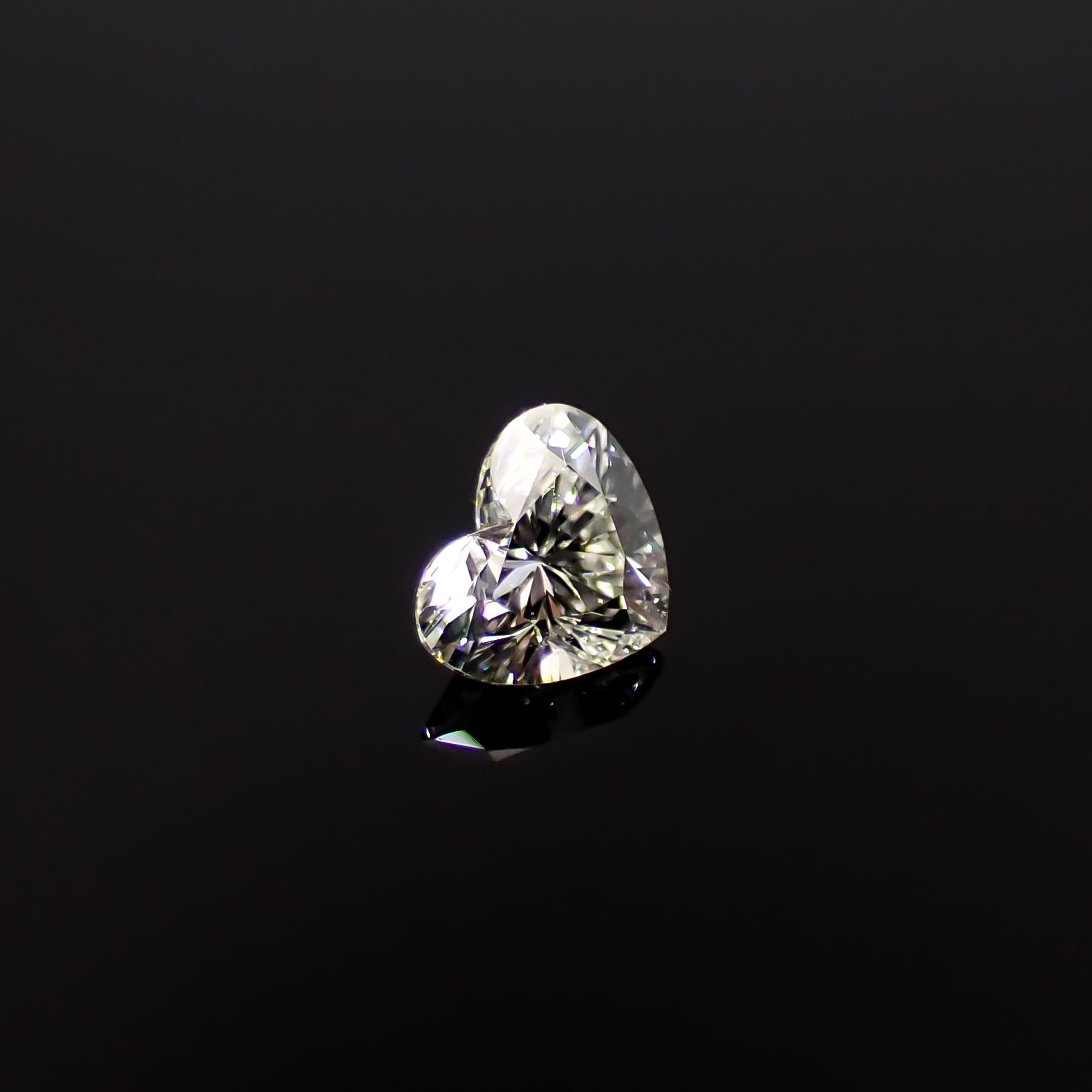 ダイヤモンド 0.088ct / 2.6x3.1mm前後 [260431977]