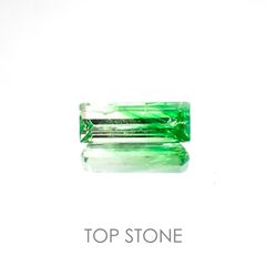 バイカラーツァボライト(宝石名グリーン グロッシュラー・ガーネット) タンザニア産 1.11ct 識別済[21018499]9.8×3.5mm前後