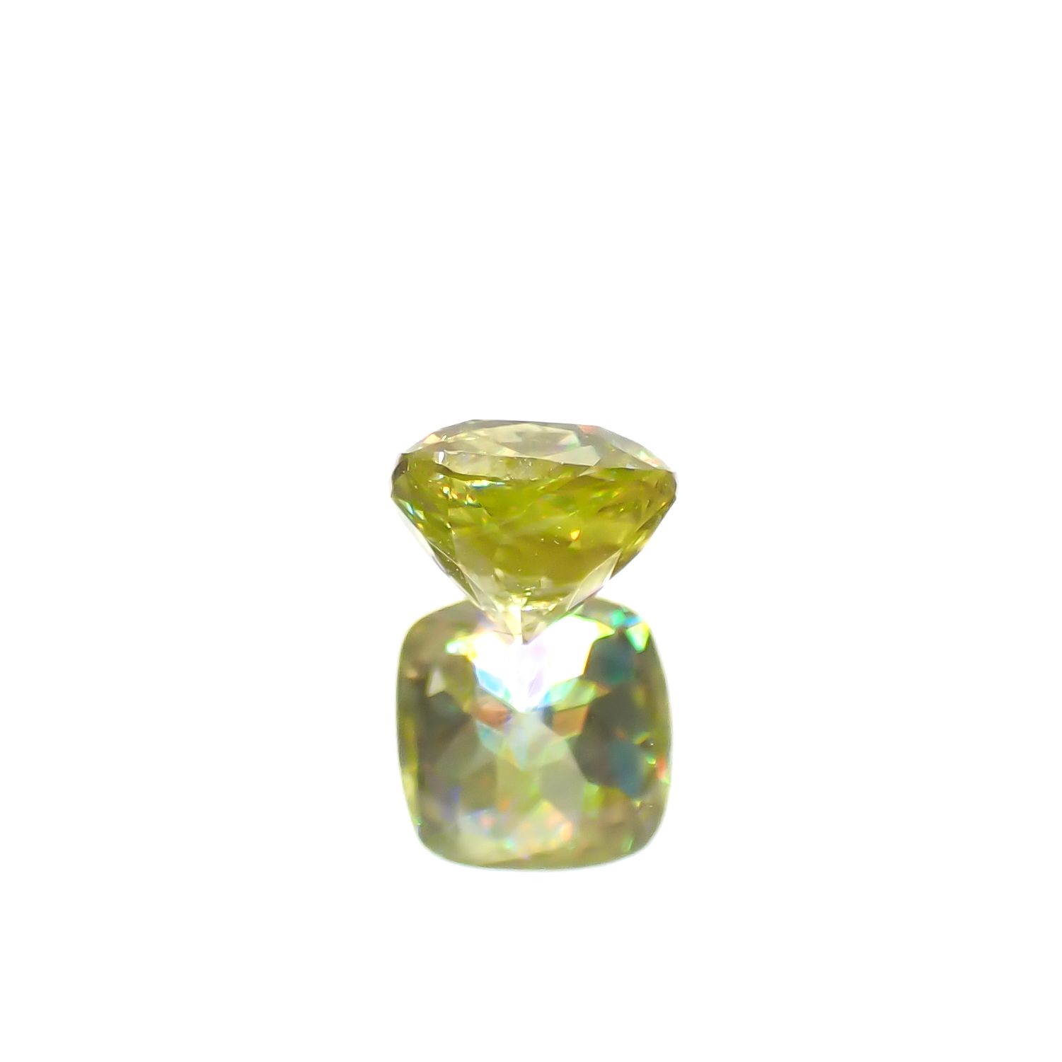 スフェーン マダガスカル産 0.36ct[240627908]3.9x3.9mm前後