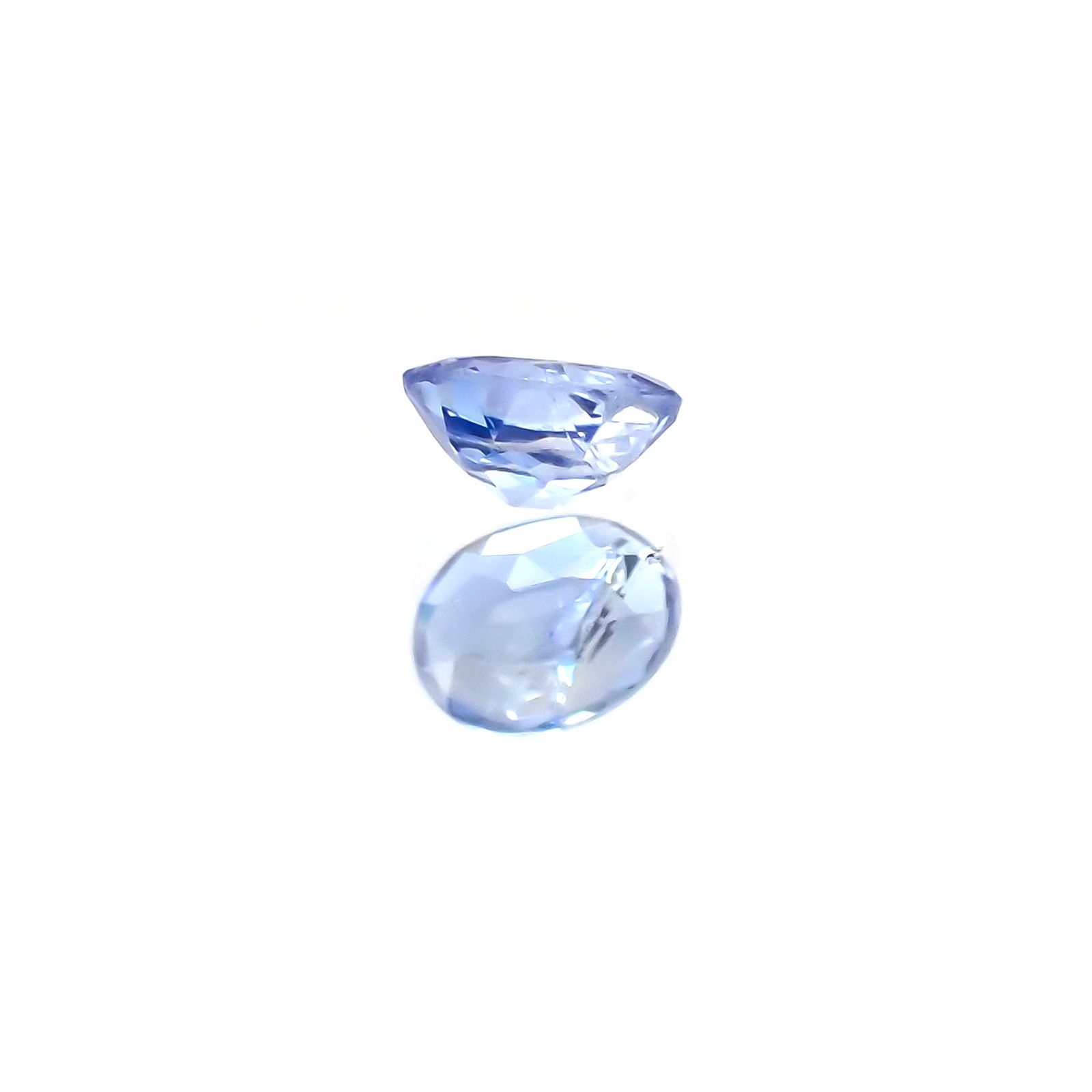 ベニトアイト(宝石名ベニトアイト) アメリカ・カリフォルニア産 0.11ct 識別済[20129268]3.3×2.6mm前後