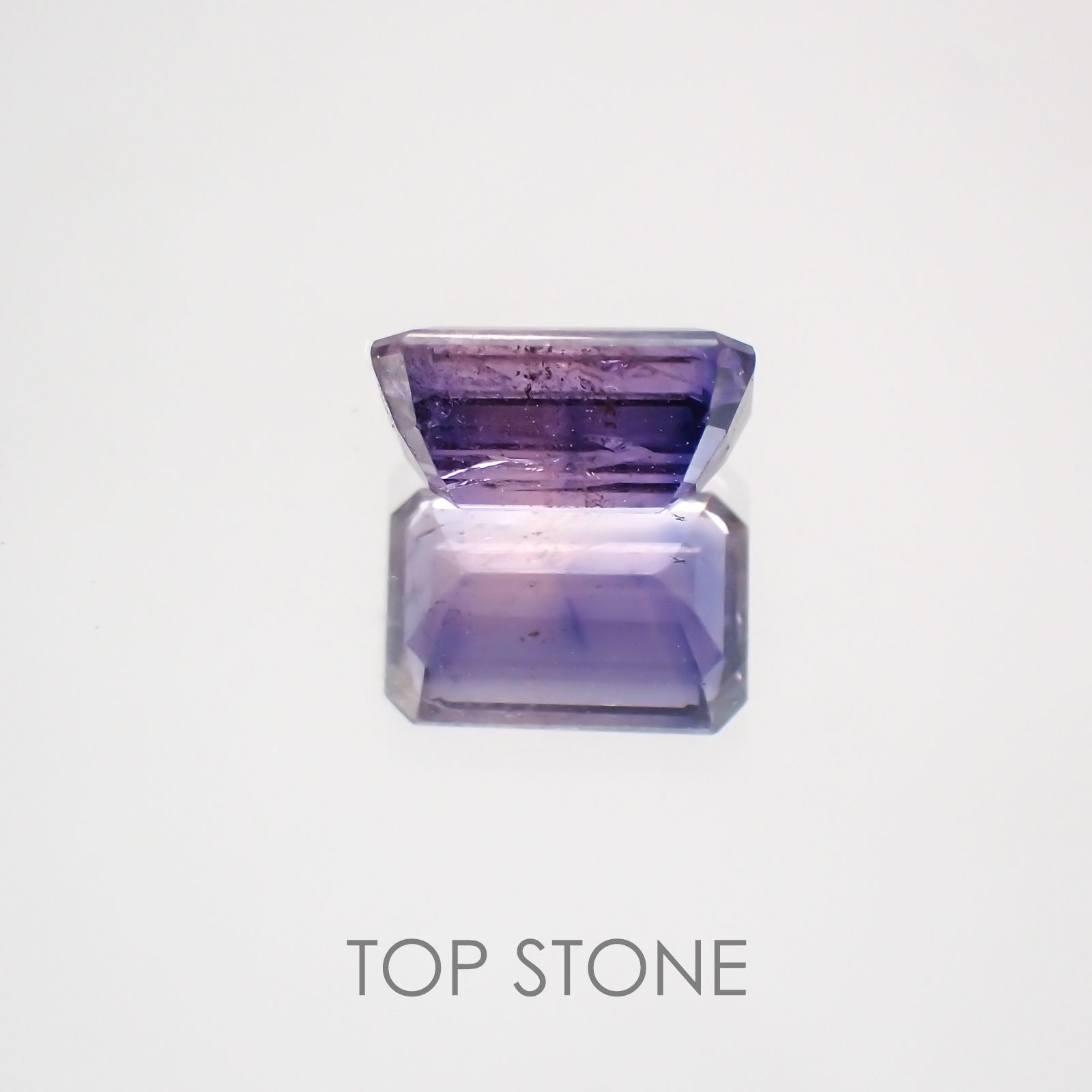 バイカラーサファイア(宝石名バイカラー・サファイア) タンザニア産 1.02ct 識別済[210710606]6.6×4.4mm前後