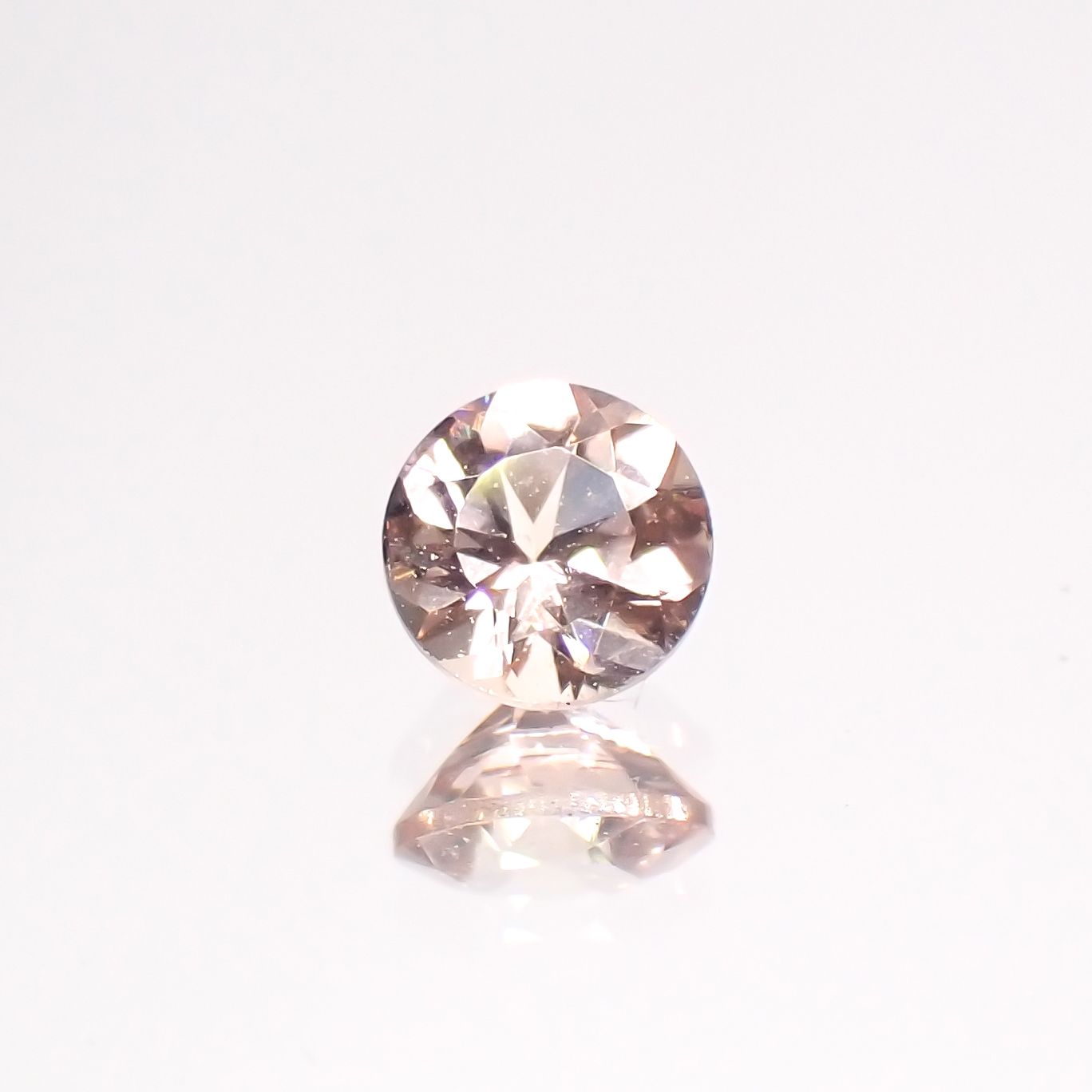 インペリアルトパーズ ブラジル産 0.20ct[230923513]3.5x3.5mm前後