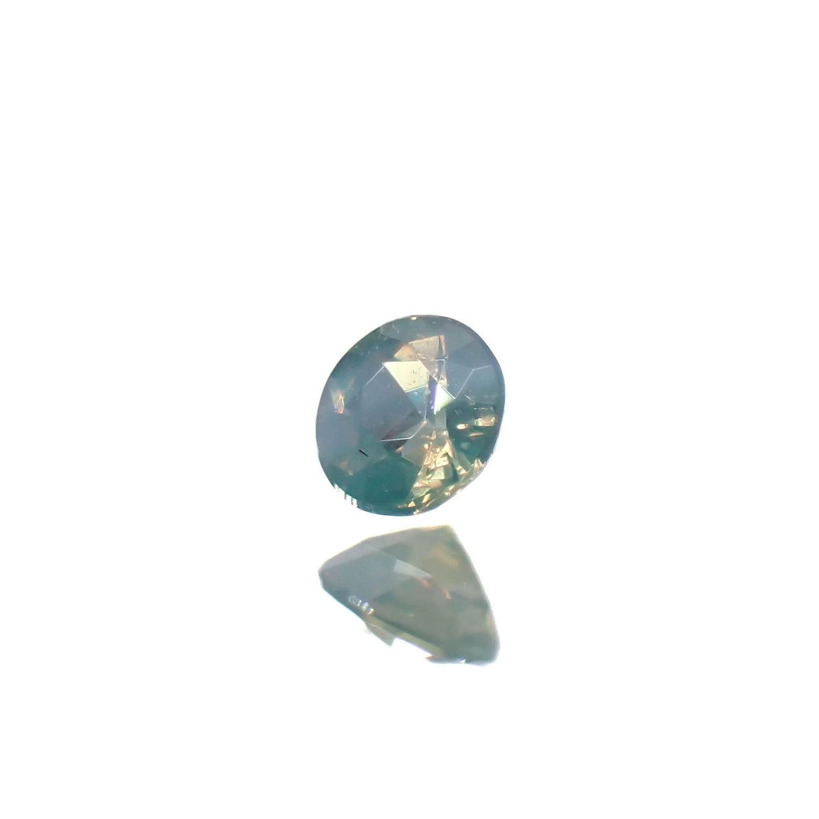 アレキサンドライト ブラジル産/EmeraldMains社製 0.046ct[240527620]2.3x2.3mm前後