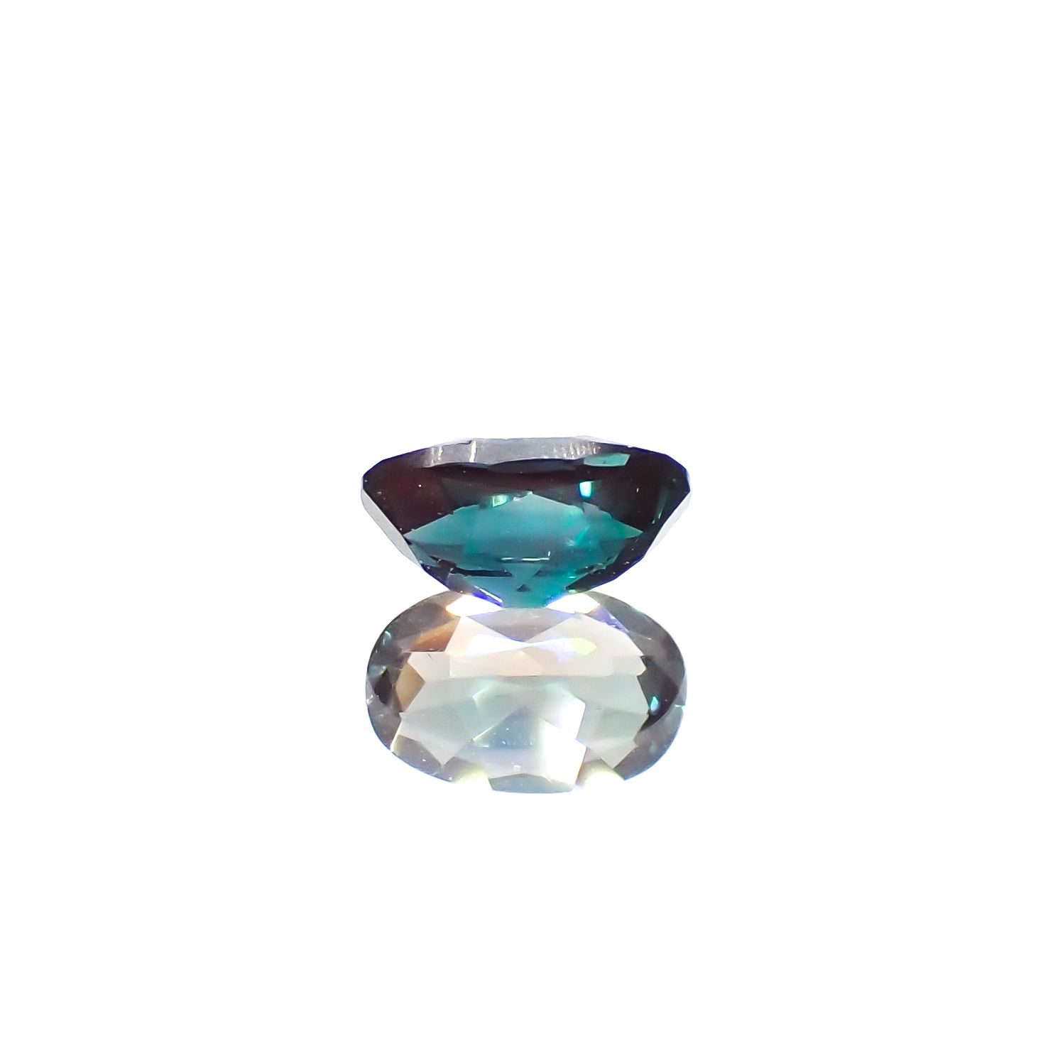 カラーチェンジアンデシン モンゴル産 0.40ct[240226320]5.9x3.9mm前後