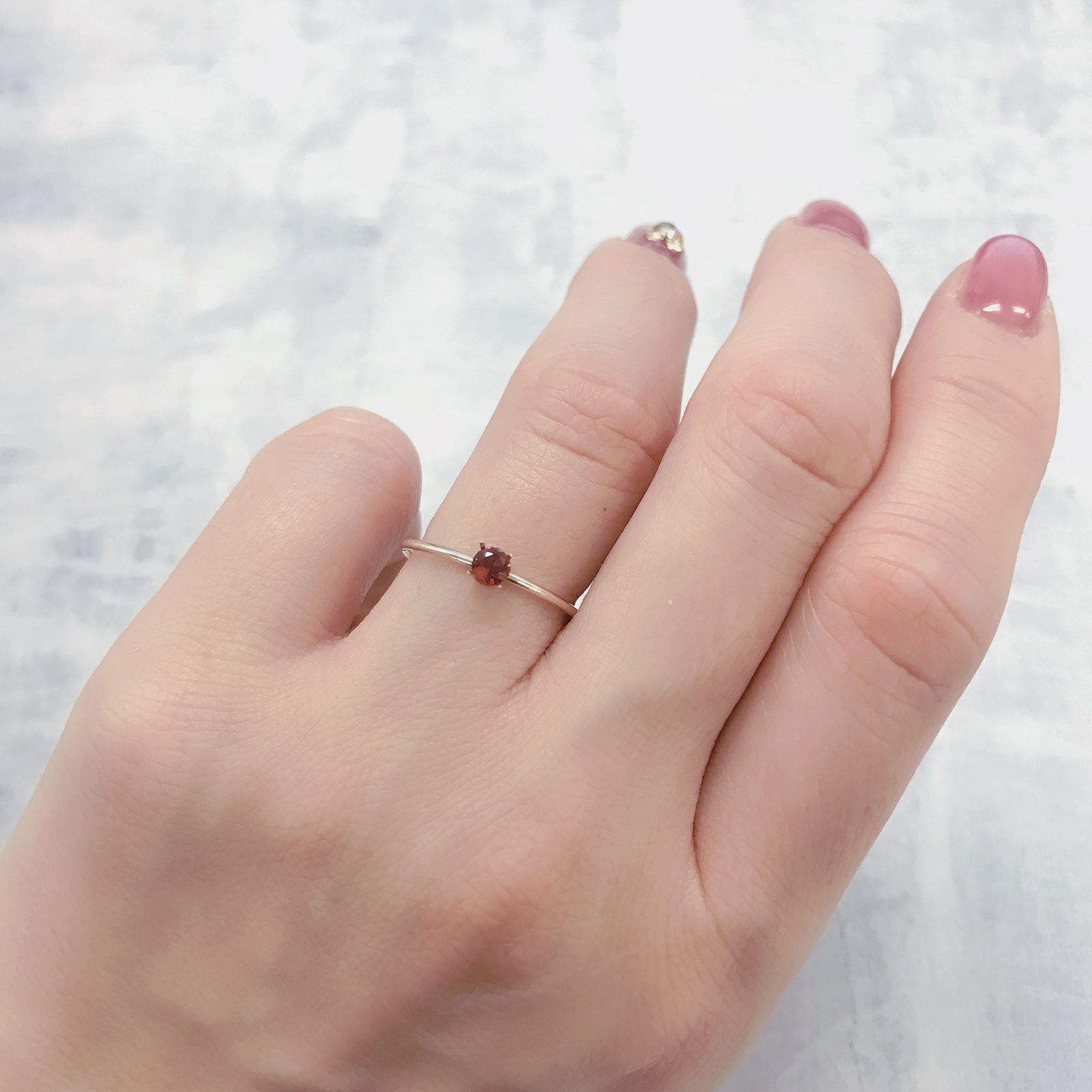 レッドスピネル(宝石名レッド・スピネル)タンザニア産 0.16ct 識別済[220114323]3.3x3.3mm前後