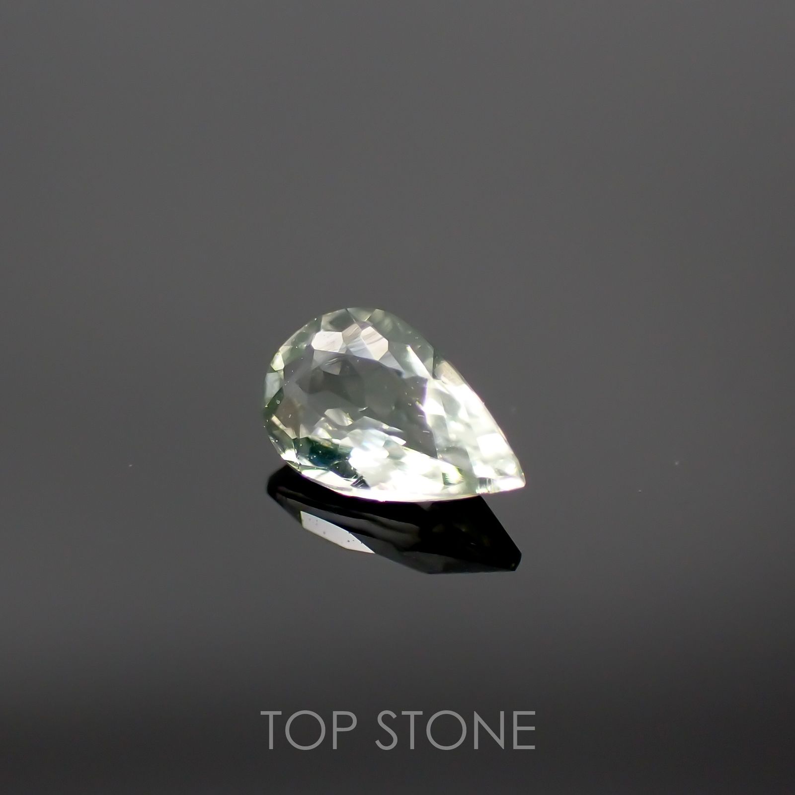 ハイアライトオパール(宝石名オパール) メキシコ産 0.154ct ソ付(彩珠)[210711152]5.2×3.2mm前後