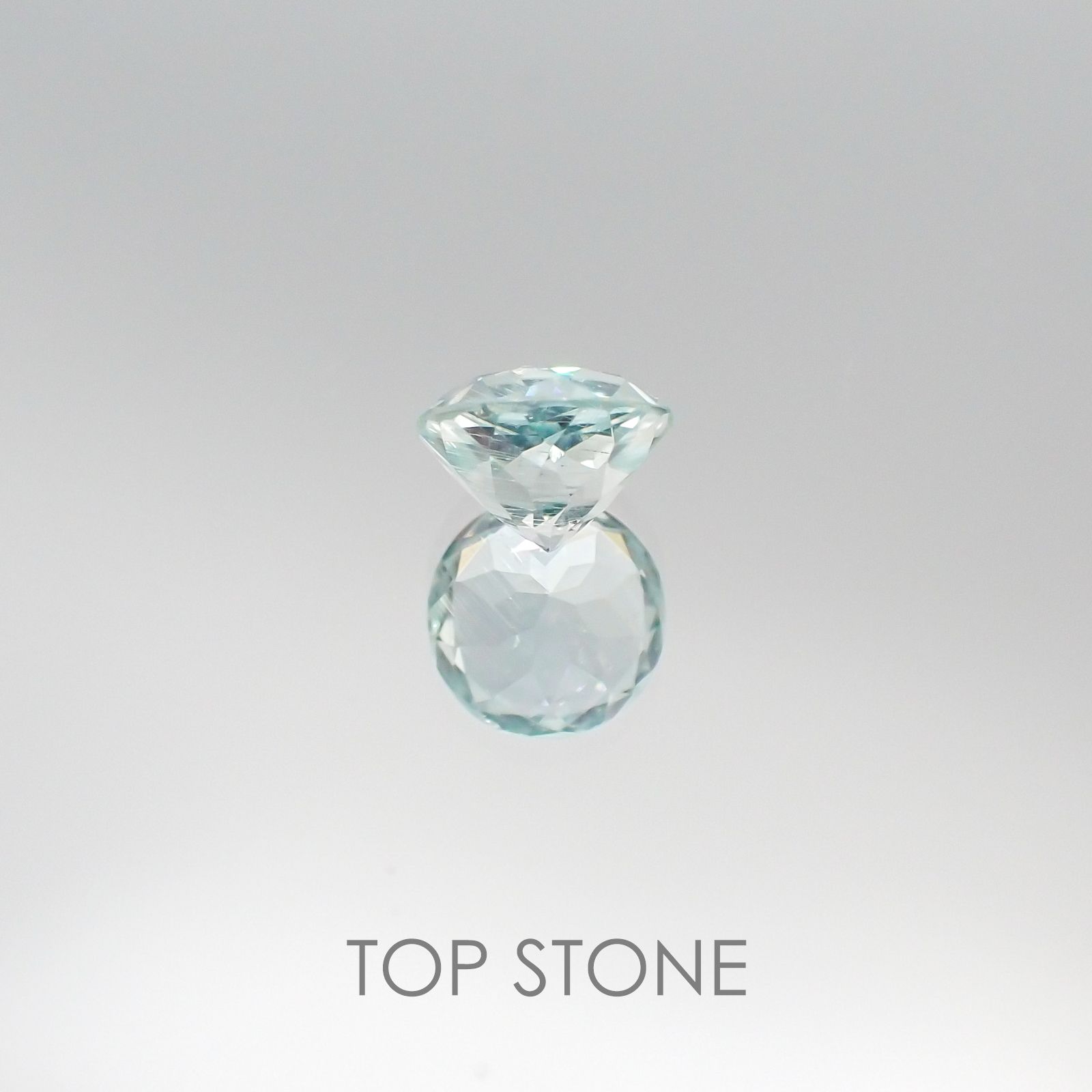 アンブリゴナイト/モンテブラサイト マダガスカル産 ルース 1.15ct[20085171]6.7×6.6mm前後