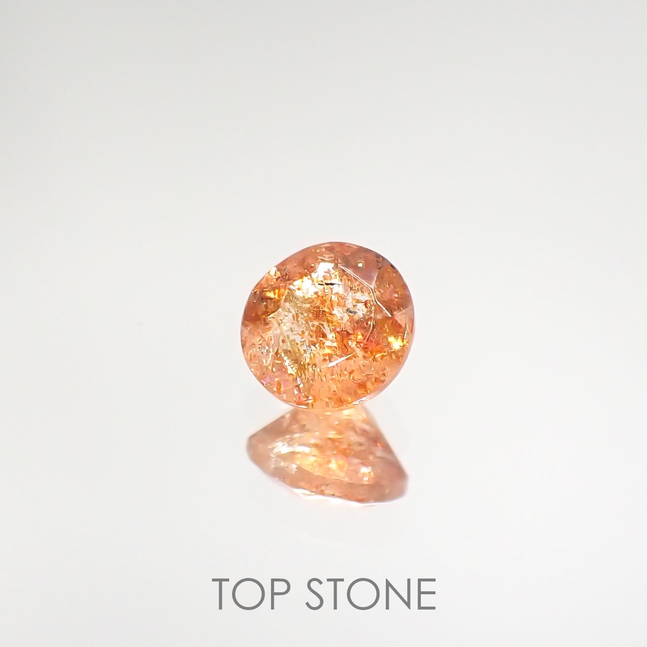 イリュージョンサンストーン タンザニア産 ルース 0.46ct[210812294]5×5mm前後