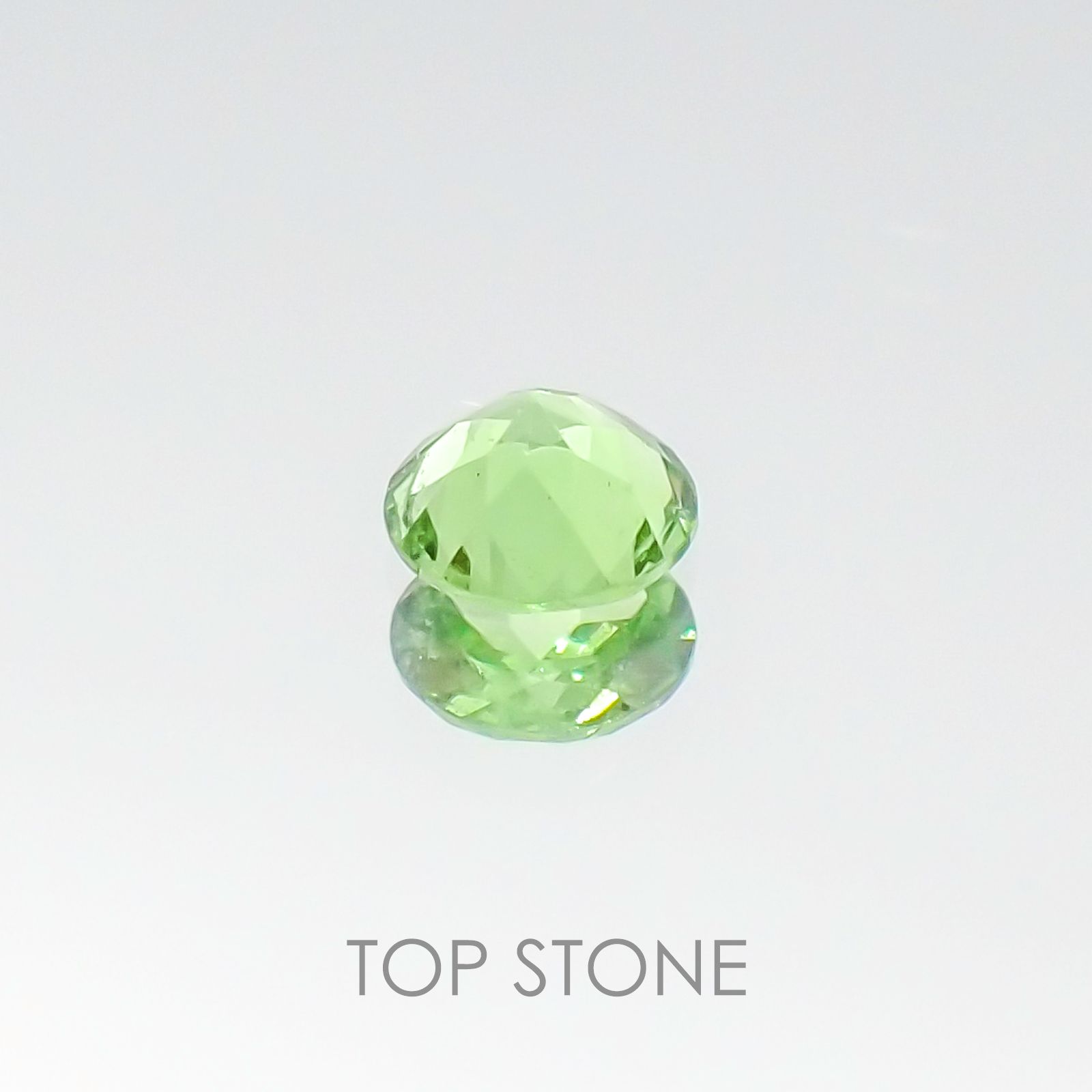ミントガーネット ケニア産 ルース 0.22ct[20106113]3.8×3.7mm前後