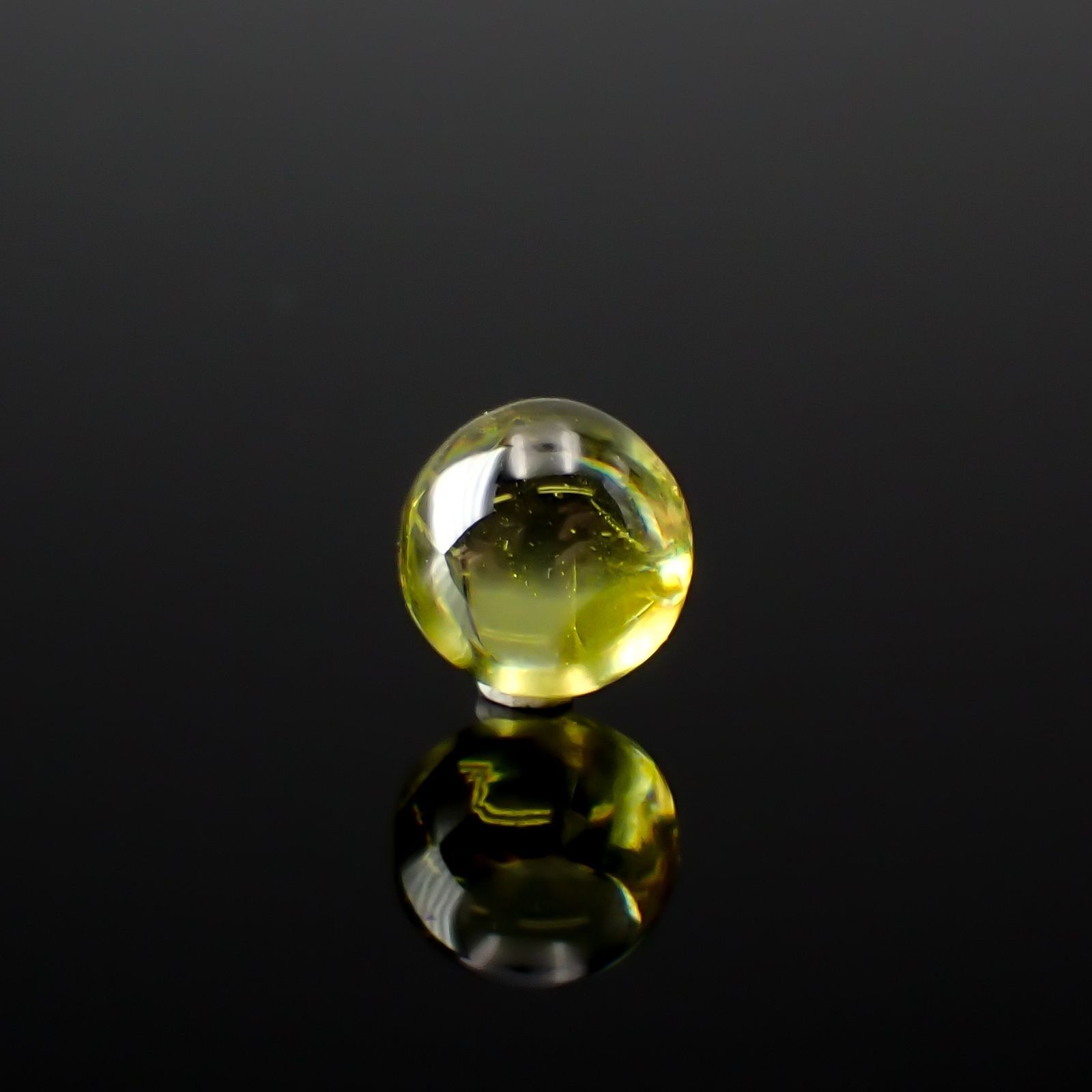 スファレライト スペイン産 3.61ct / 8x7.9mm前後 [250329913]