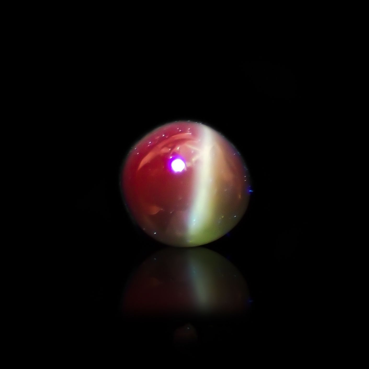 アレキサンドライトキャッツアイ インド産 0.29ct[220114065]3.6x3.4mm前後
