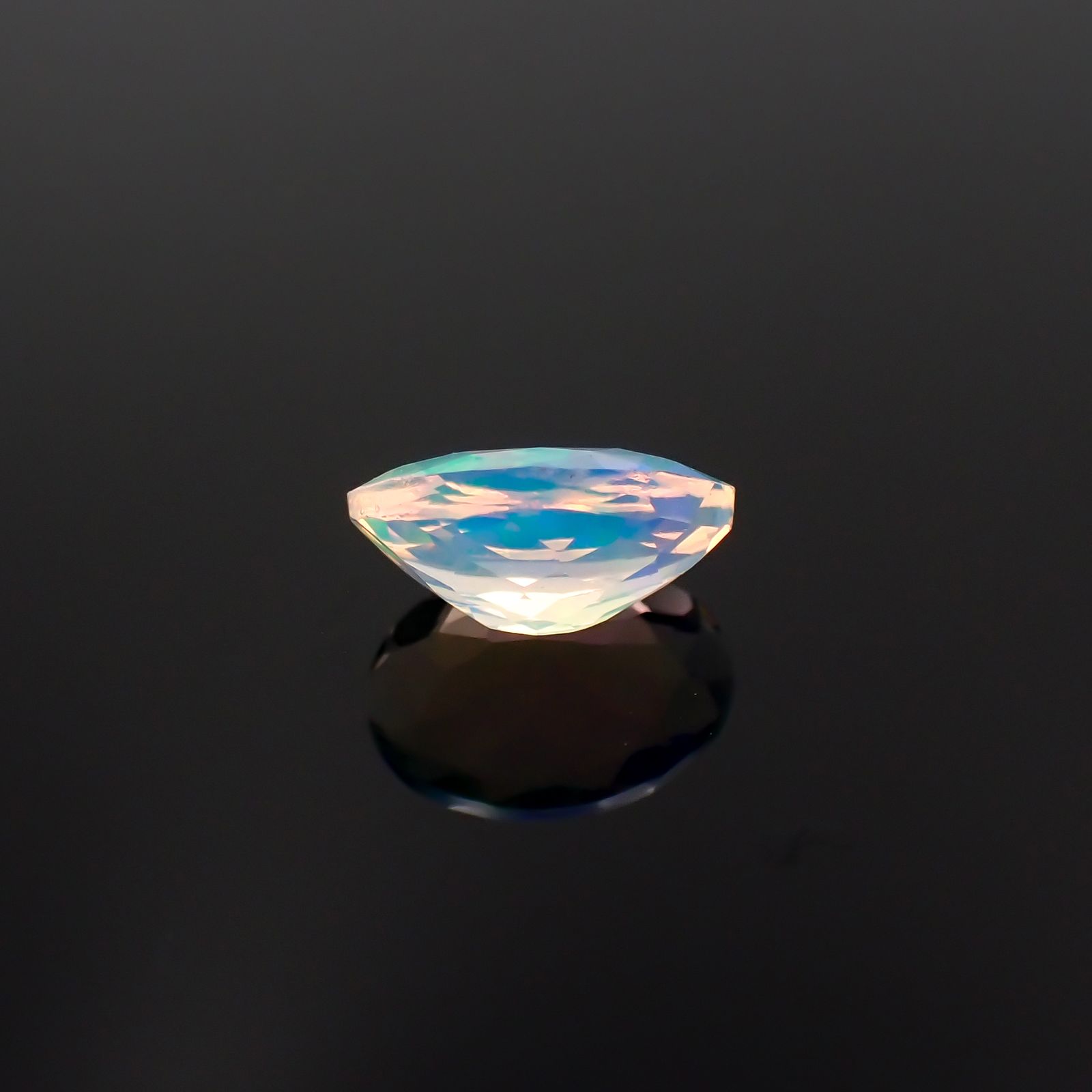 エチオピアオパール エチオピア産 0.48ct[230522197]7.1x5mm前後