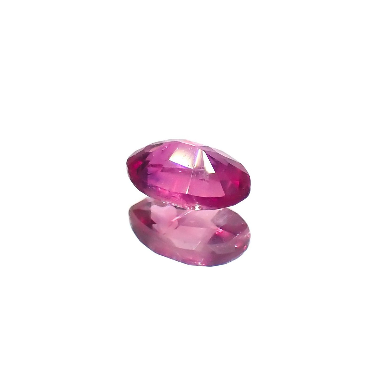 ウィンザーサファイア タンザニア・ウィンザー産 0.34ct [250321225]5x3.1mm前後