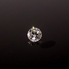 ダイヤモンド SI1-VS ハート&キューピッド 0.065ct / 2.5x2.5mm前後 [251031189]