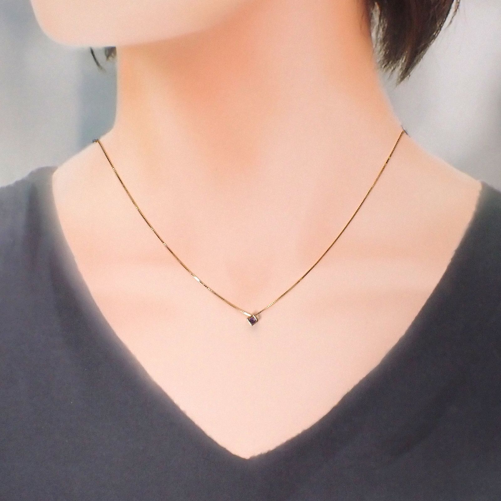 ◇K18 Reinette（レネット）◇タンザナイト | キューブボックスデザイン [チャーム/ペンダントトップ※チェーン別売り]