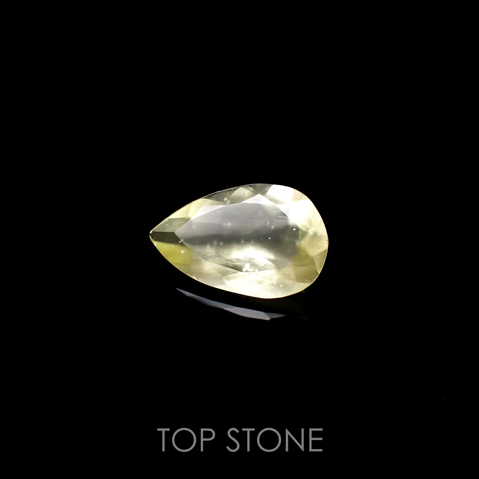 リビアングラス エジプト・リビア砂漠産 4.66ct[221018187]17x10.5mm前後