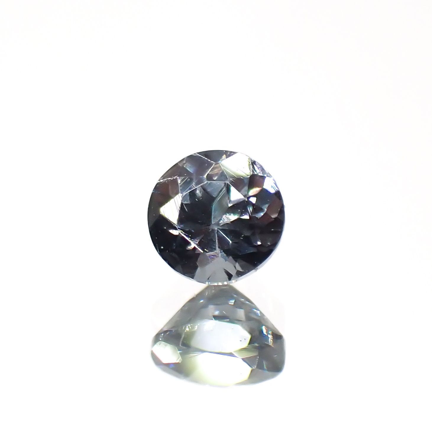 カラーチェンジガーネット アレキタイプ マダガスカル・ベキリー産 0.15ct[230522179]2.9x2.9mm前後