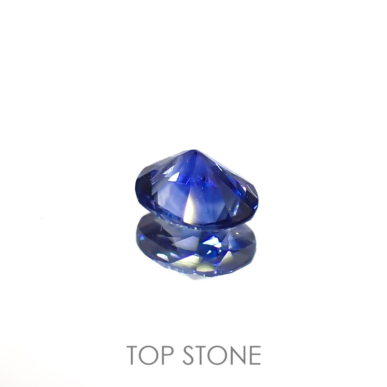 バイカラーサファイア(宝石名サファイア)スリランカ/マダガスカル産 0.54ct 識別済[220817432]5.6x4.5mm前後