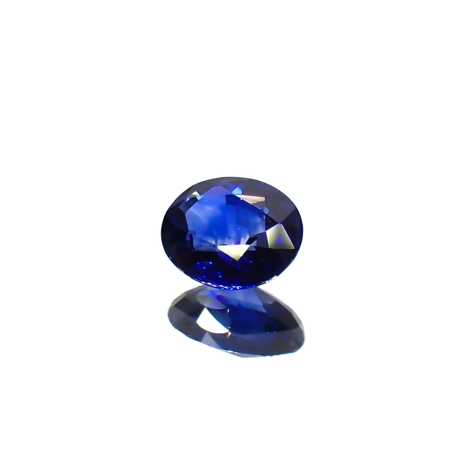 サファイア(宝石名サファイア)スリランカ/マダガスカル産 0.49ct 識別済[230120245]5.2x4.3mm前後
