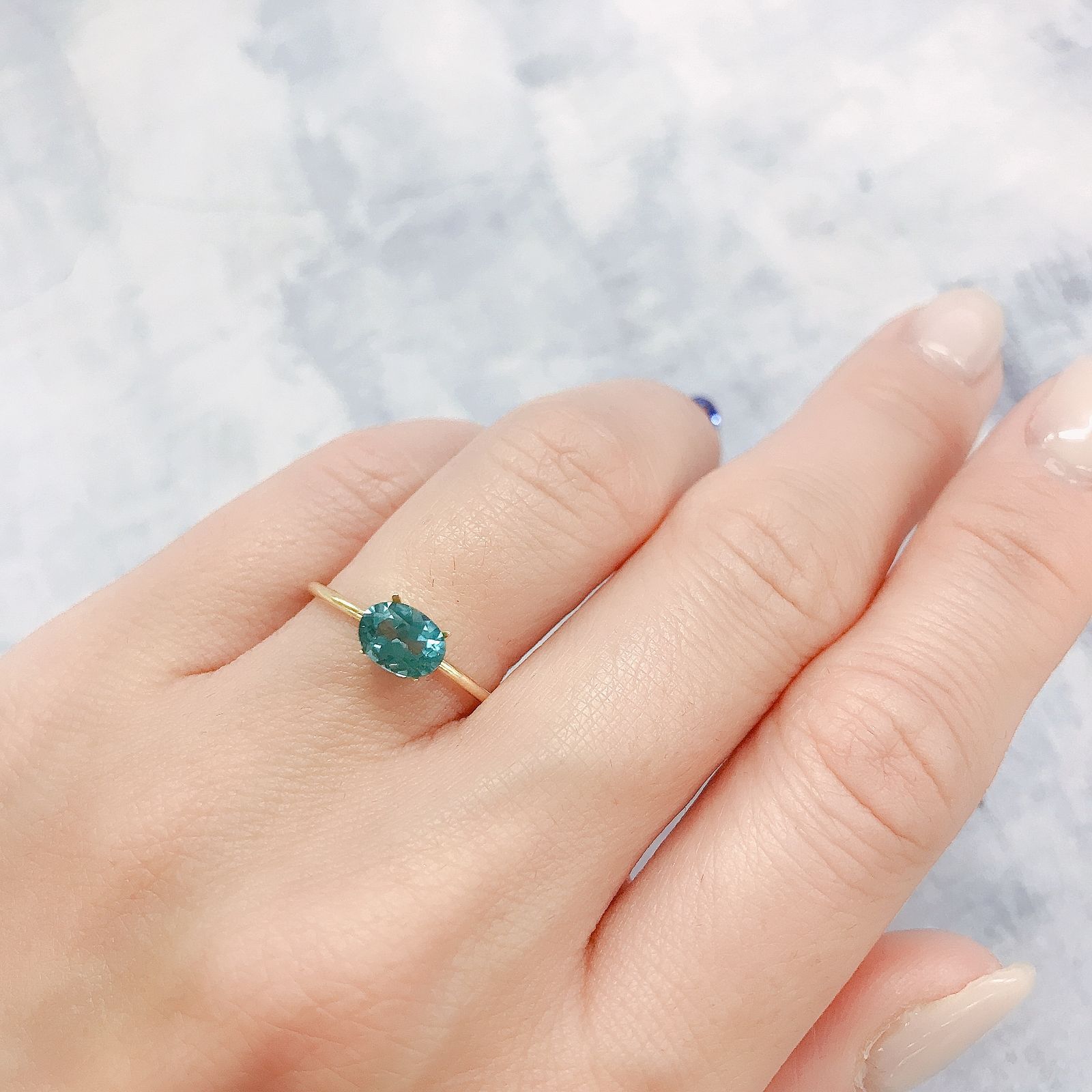 ブルーグリーンアパタイト(宝石名アパタイト)マダガスカル産 0.64ct 識別済[220515939]6.5x4.8mm前後