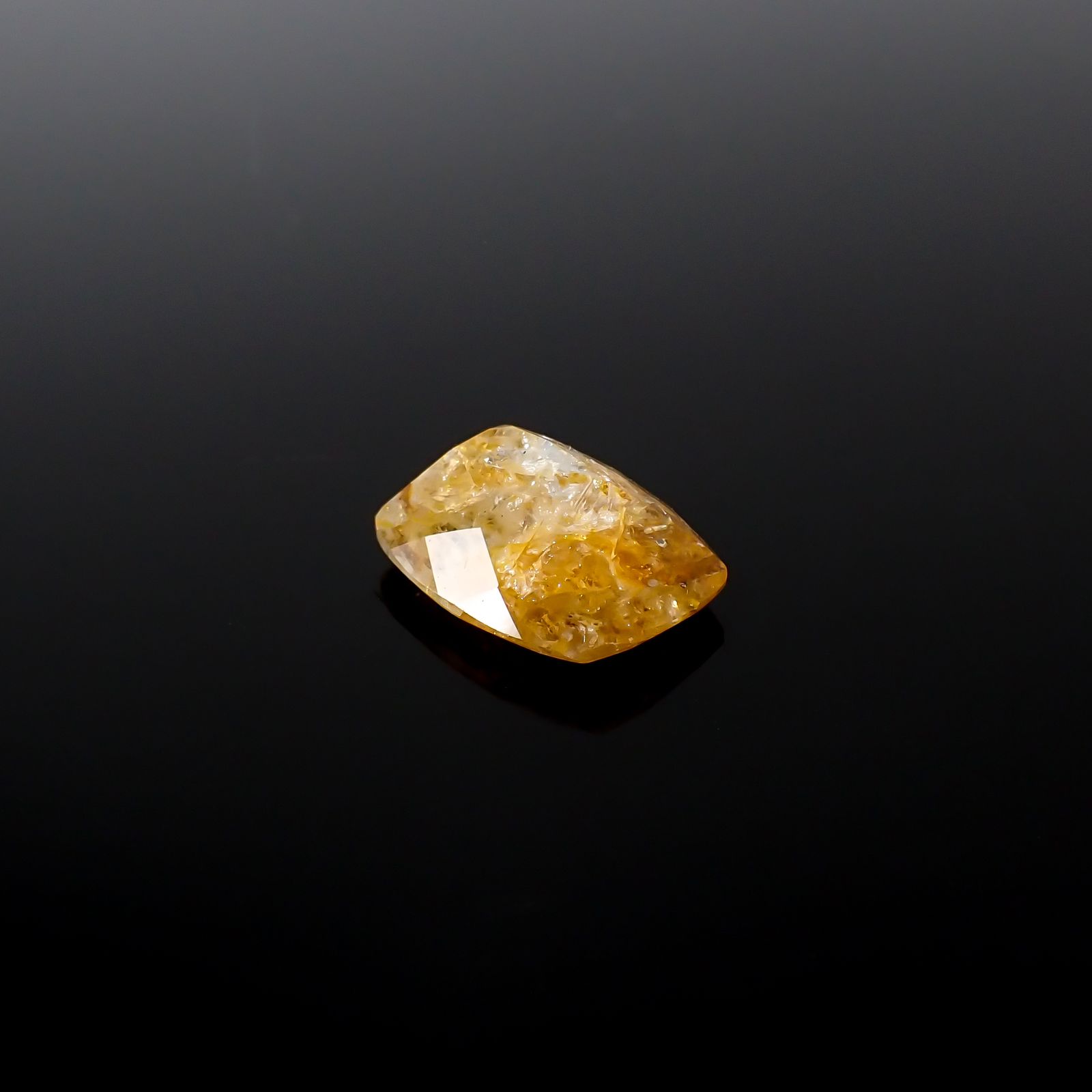 オーロラアクアマリン ブラジル産 9.06ct[240226062]15.7x12.3mm前後