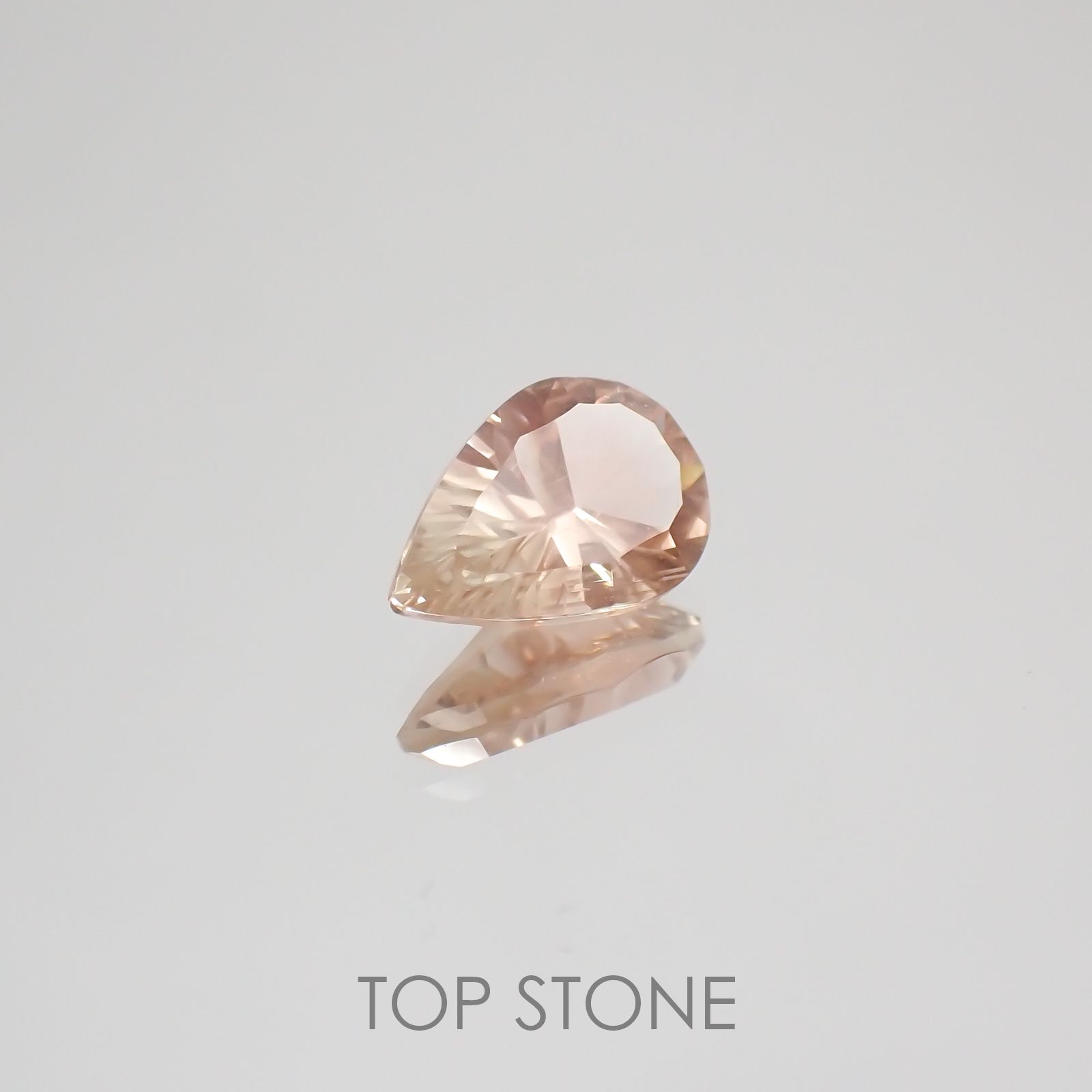 オレゴンサンストーン アメリカ産 ルース 1ct[210410422]8.8×6.1mm前後