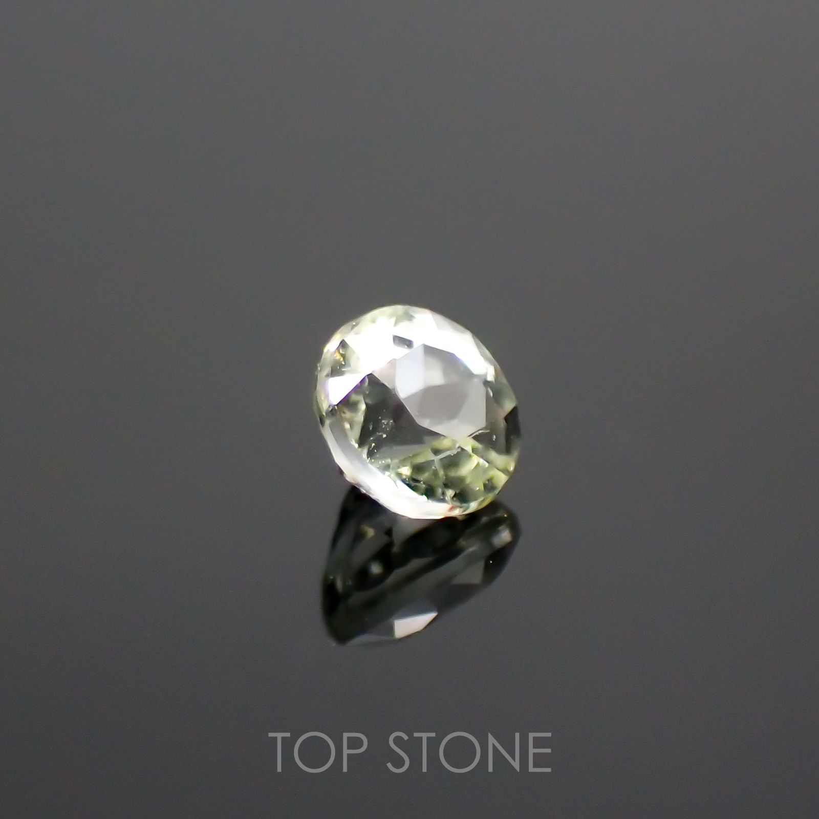 リューコガーネット ビルマ産 ルース 0.14ct[210711544]3×2.9mm前後