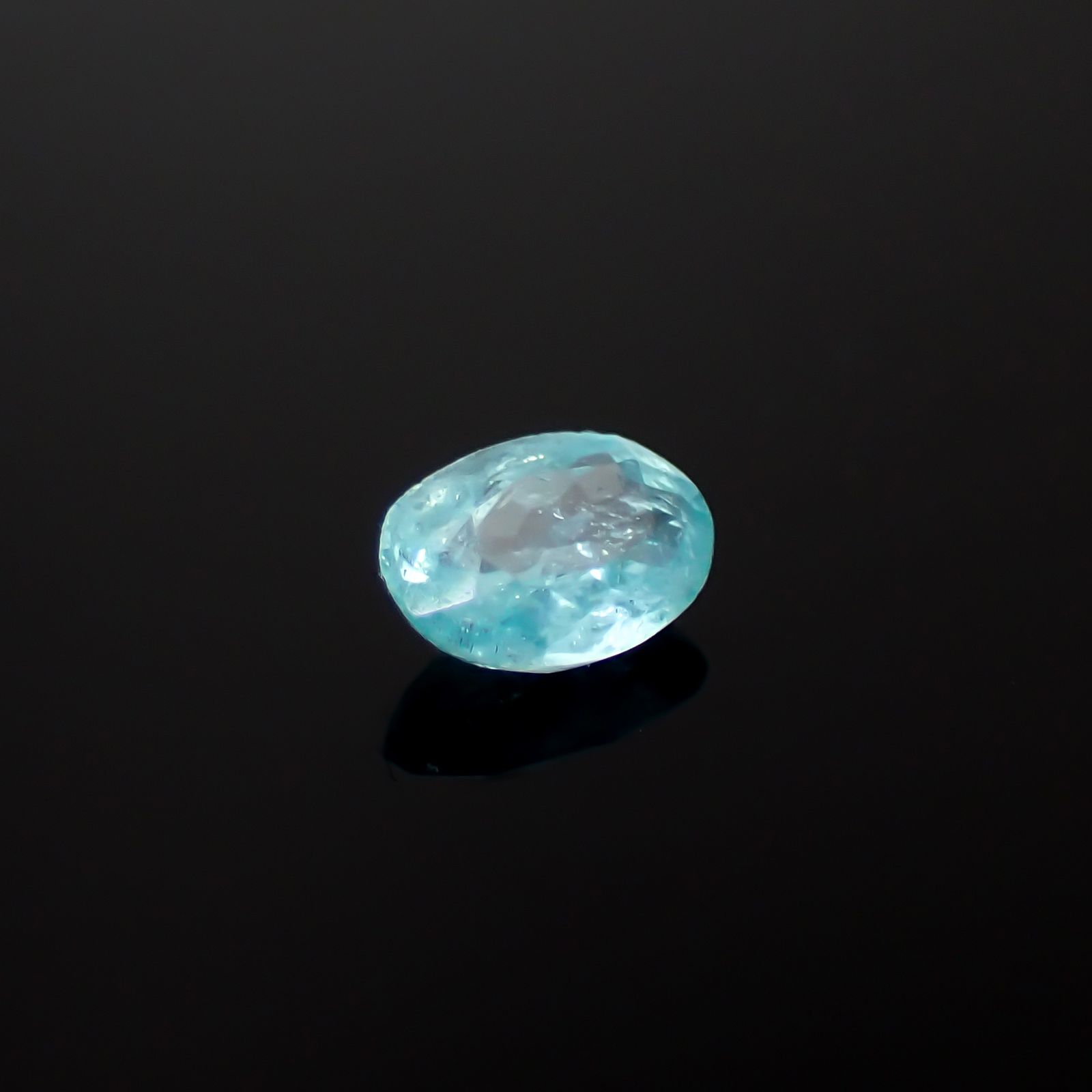 パライバトルマリン モザンビーク産 0.23ct[240928776]4.7x3.4mm前後