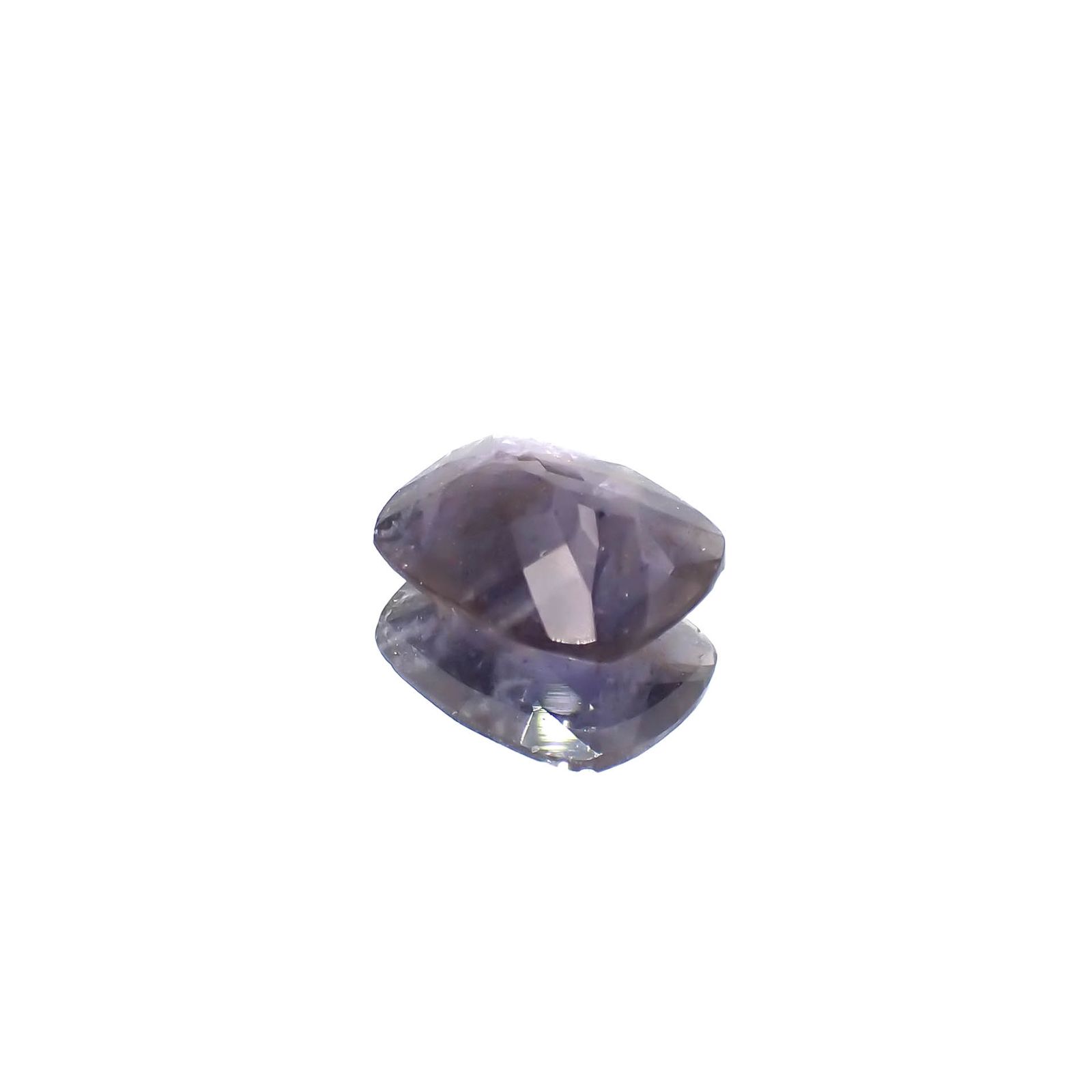 ブラッドショットアイオライト インド産 2.02ct[230321207]10.5x8.4mm前後
