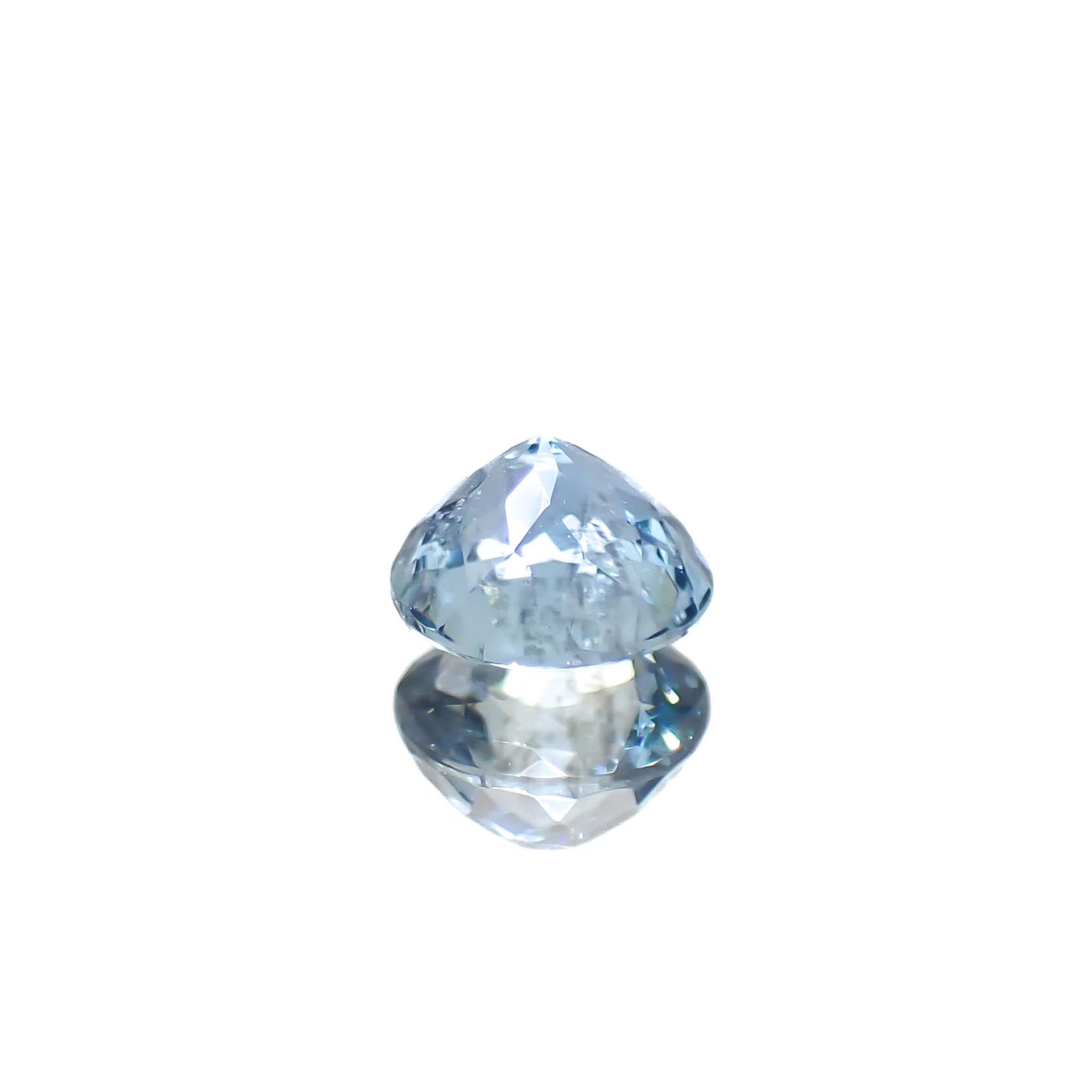 サンタマリアアクアマリン ブラジル産 0.61ct [250329932]5.5x5.4mm前後