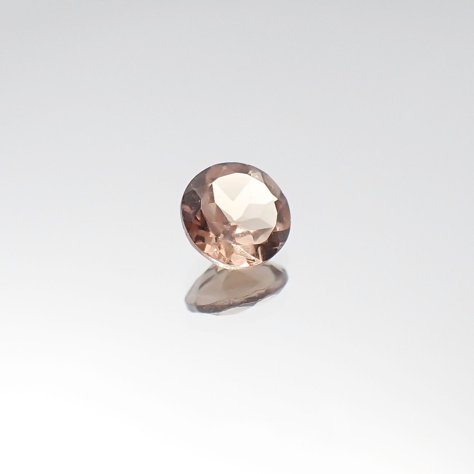 カラーチェンジマラヤガーネット(宝石名ガーネット)タンザニア・マヘンゲ産 0.54ct 識別済[230823058]5x4.9mm前後