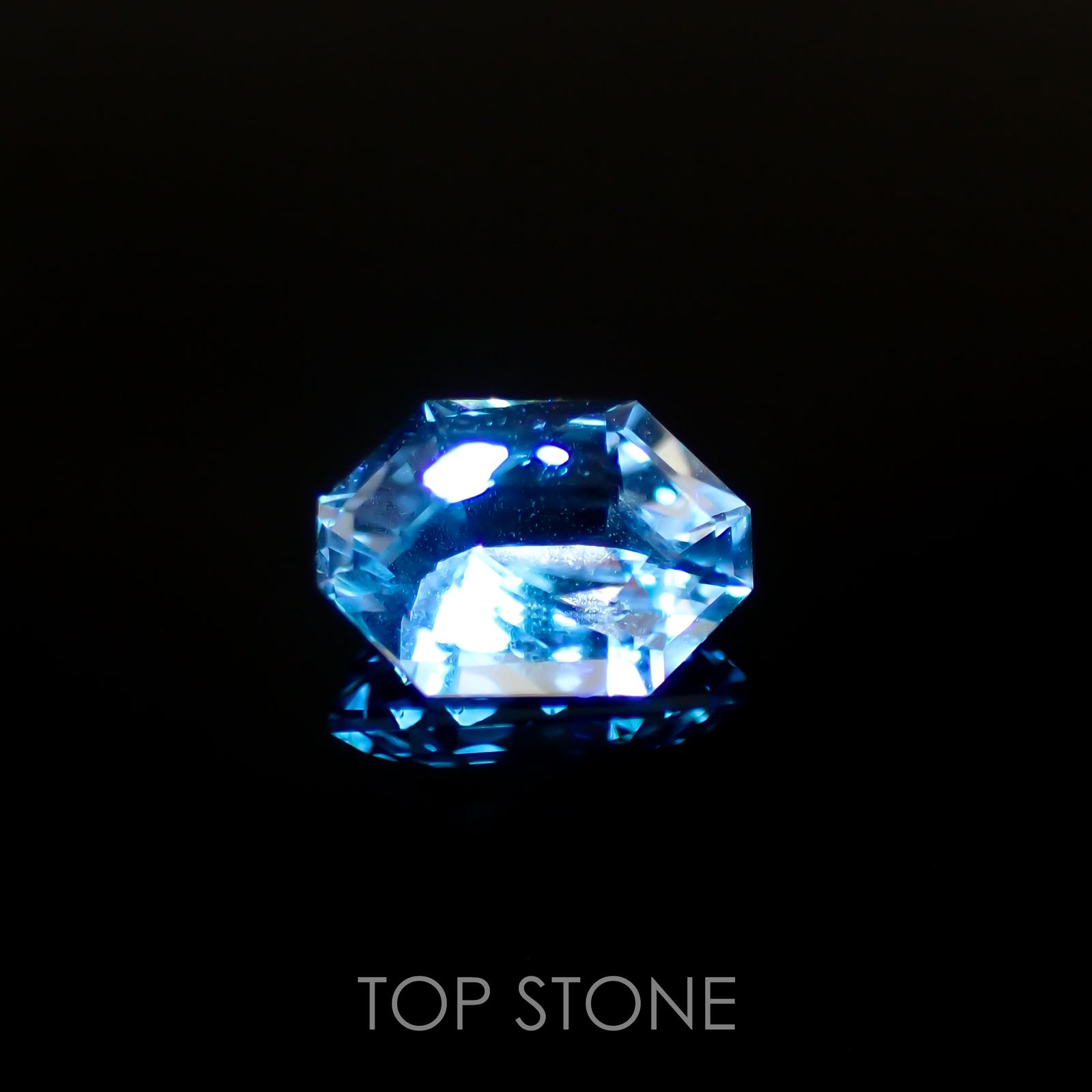 ◇カスタムカット◇オイルインクォーツ パキスタン産 0.64ct[221018535]7x4.8mm前後