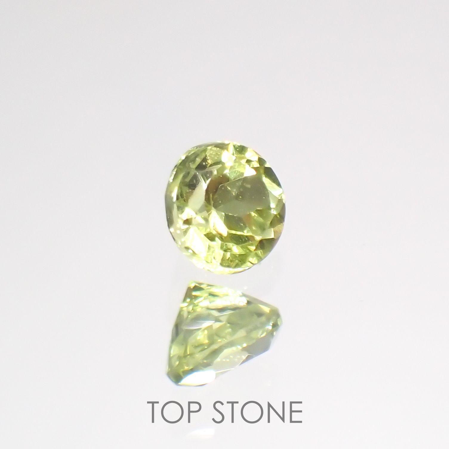 パロットクリソベリル(宝石名クリソベリル)インド産 0.16ct 識別済[220114501]2.9x2.9mm前後